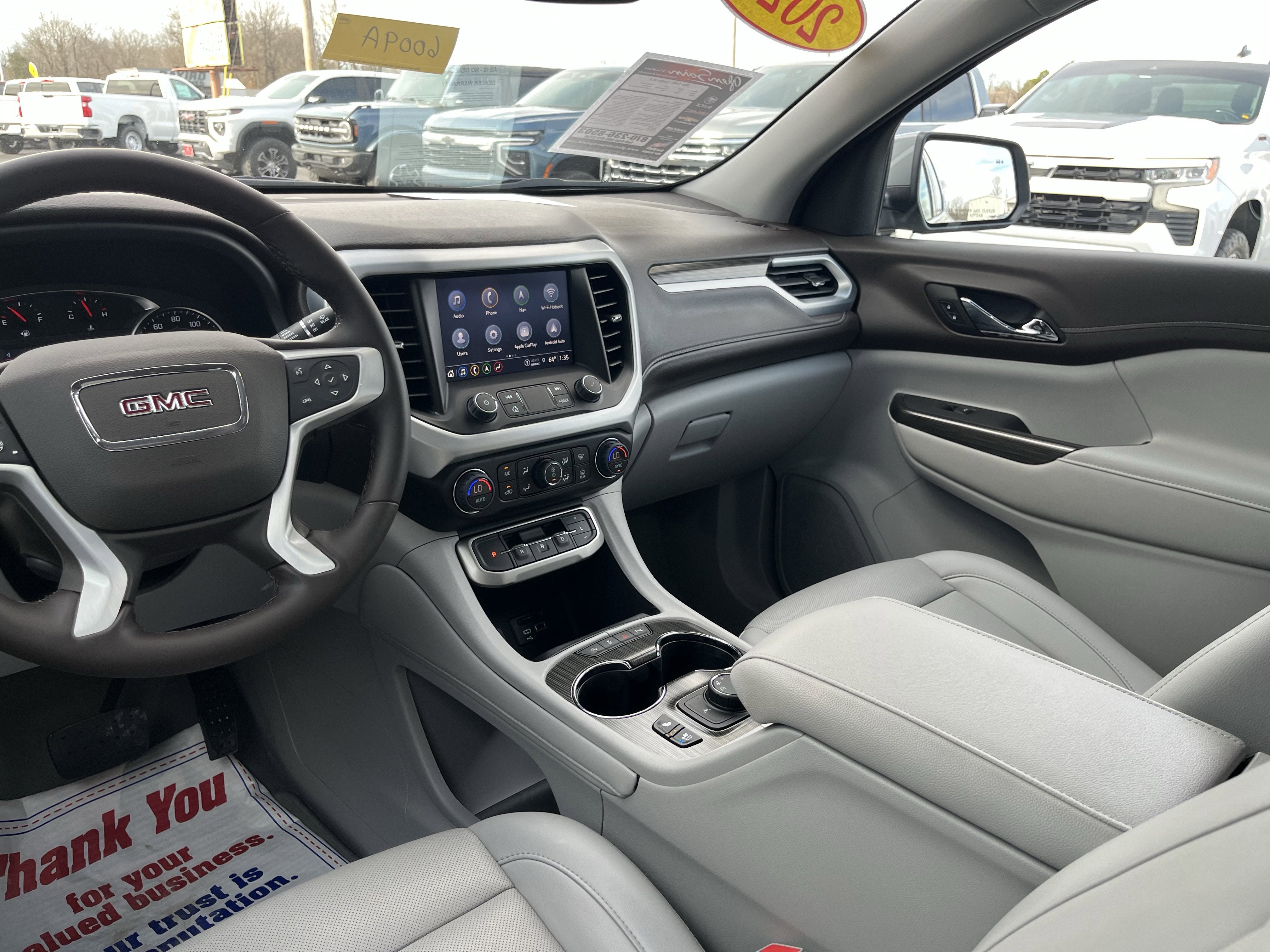 2023 GMC Acadia SLT