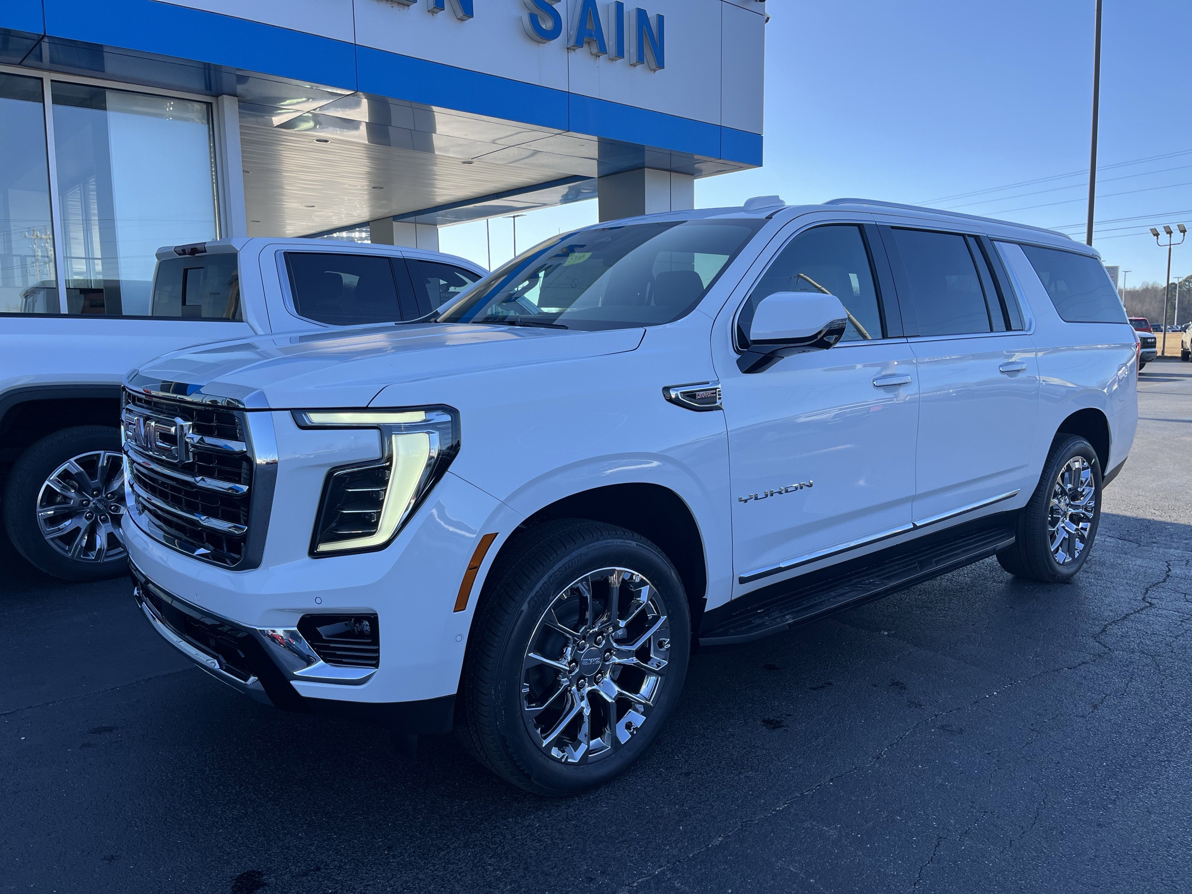 2026 GMC Yukon XL Elevation