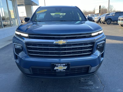 2025 Chevrolet Traverse LT