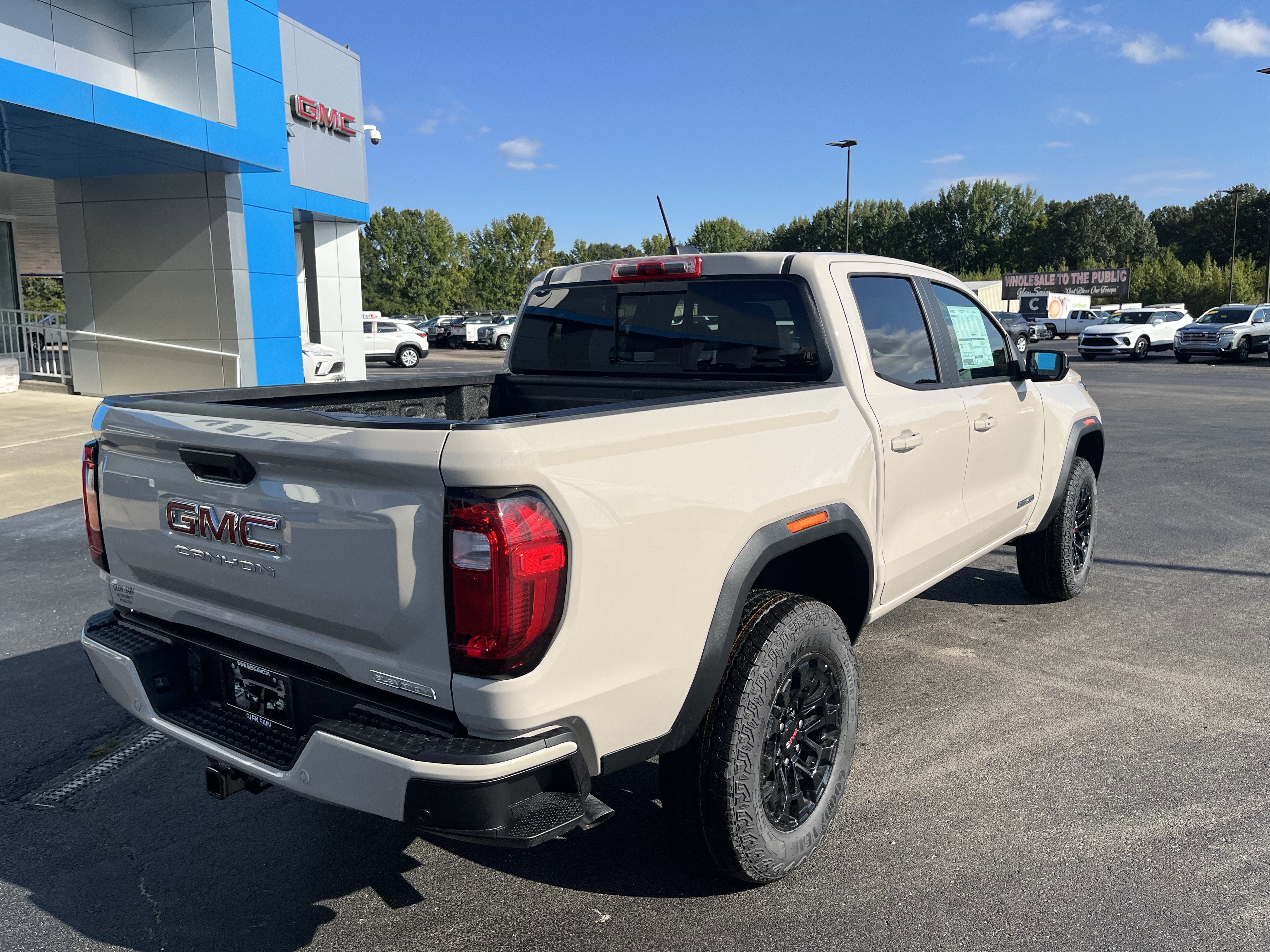 2026 GMC Canyon Elevation