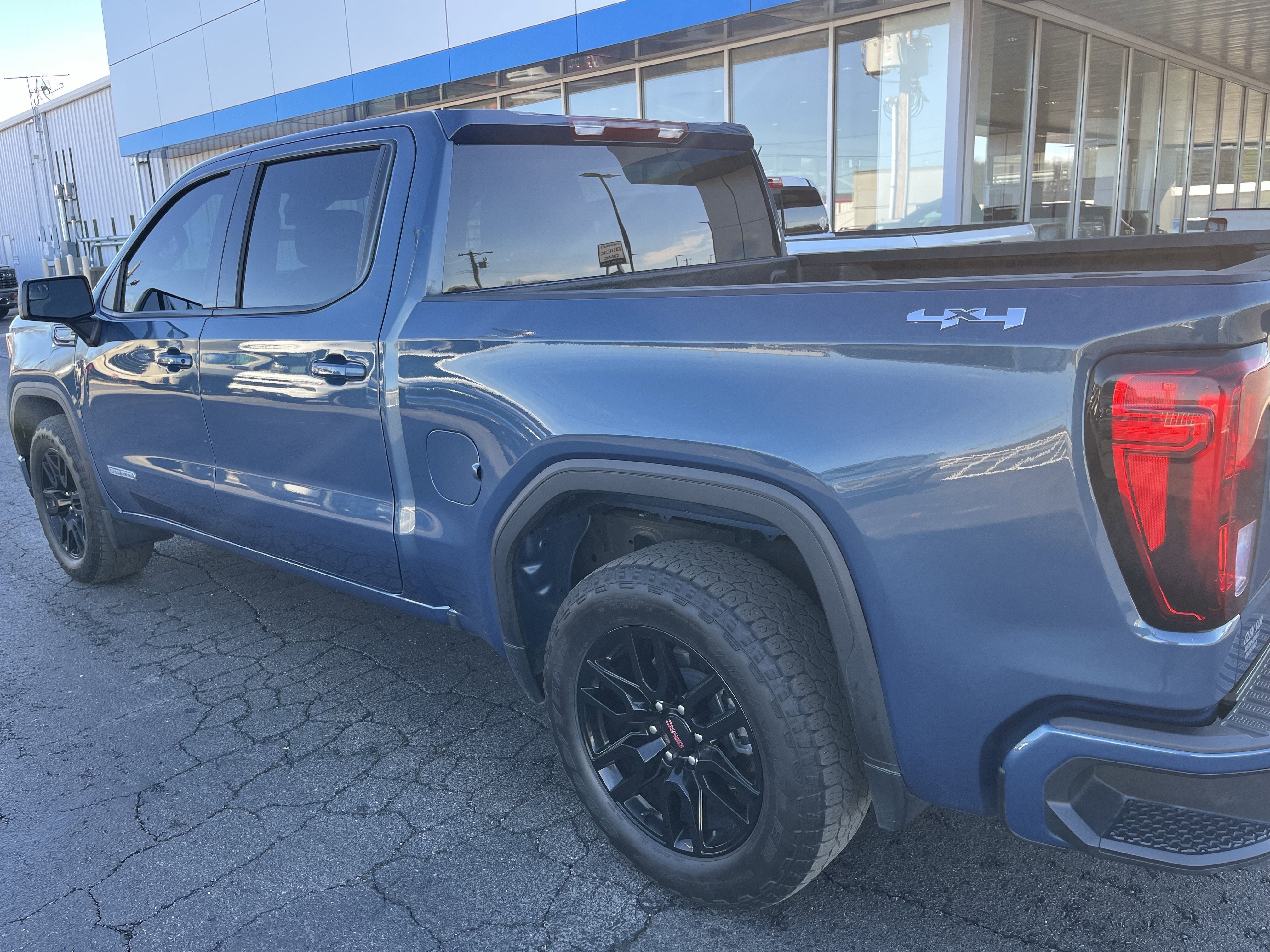 2024 GMC Sierra 1500 Elevation