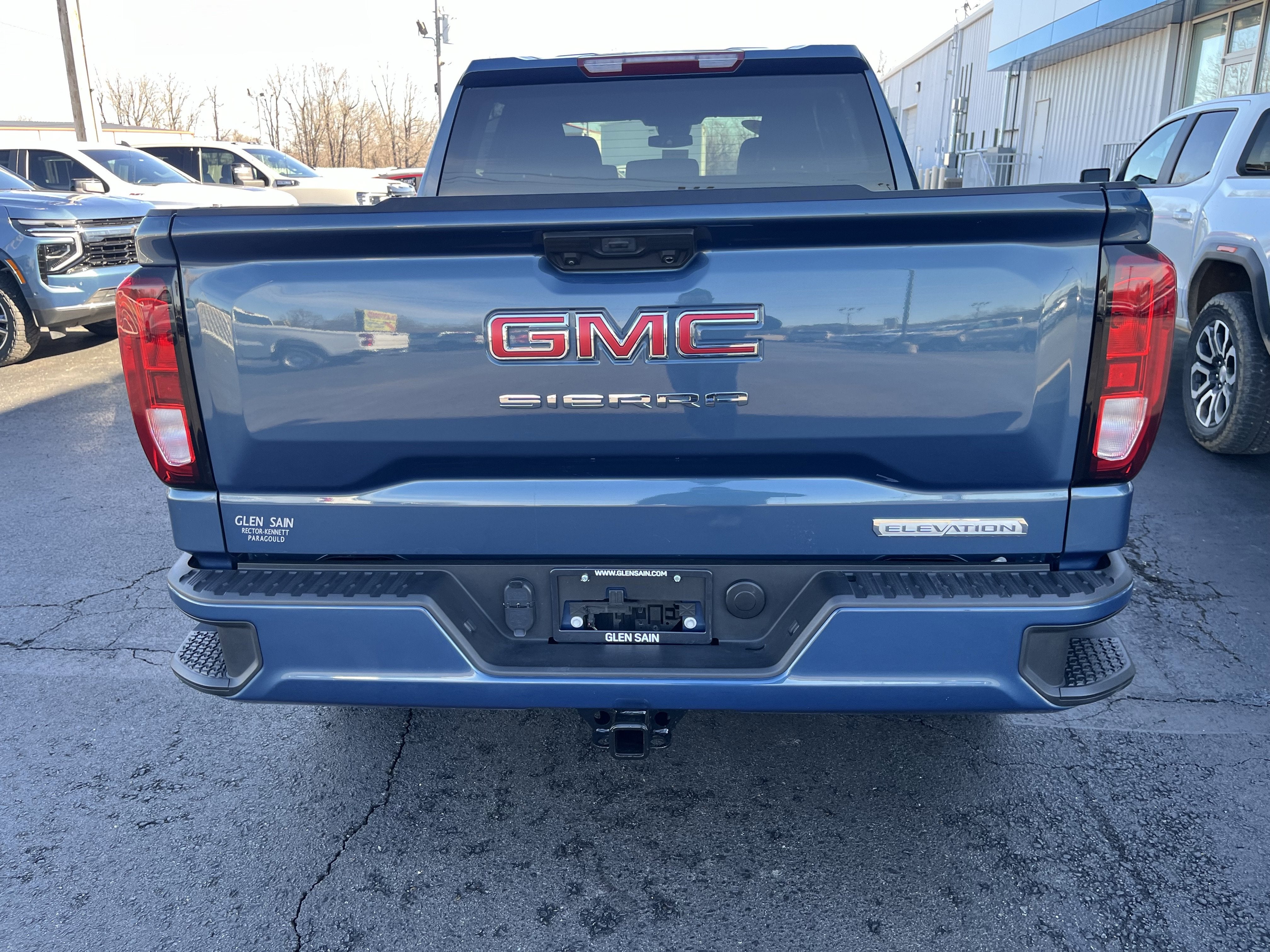 2024 GMC Sierra 1500 Elevation