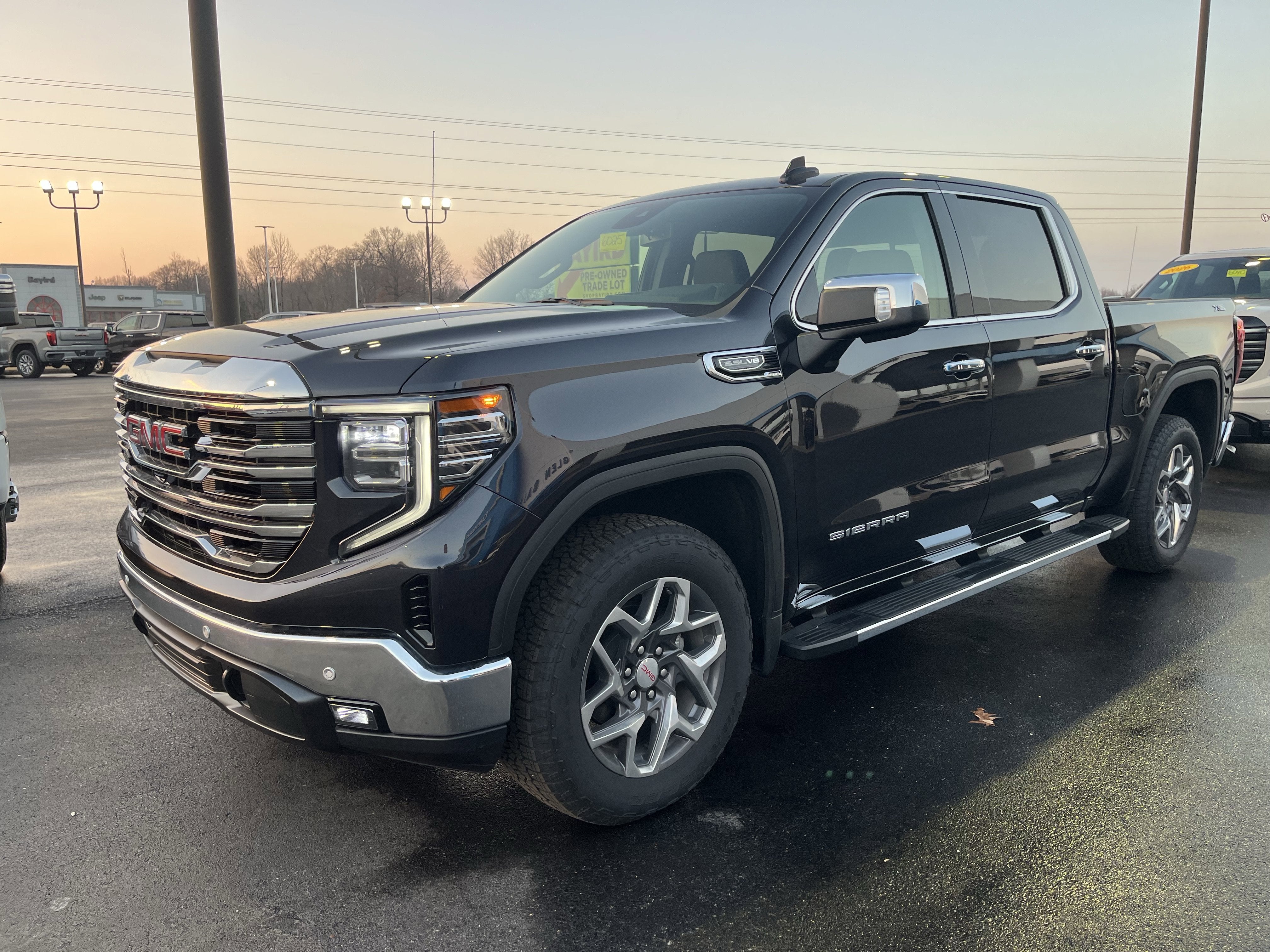 2026 GMC Sierra 1500 SLT