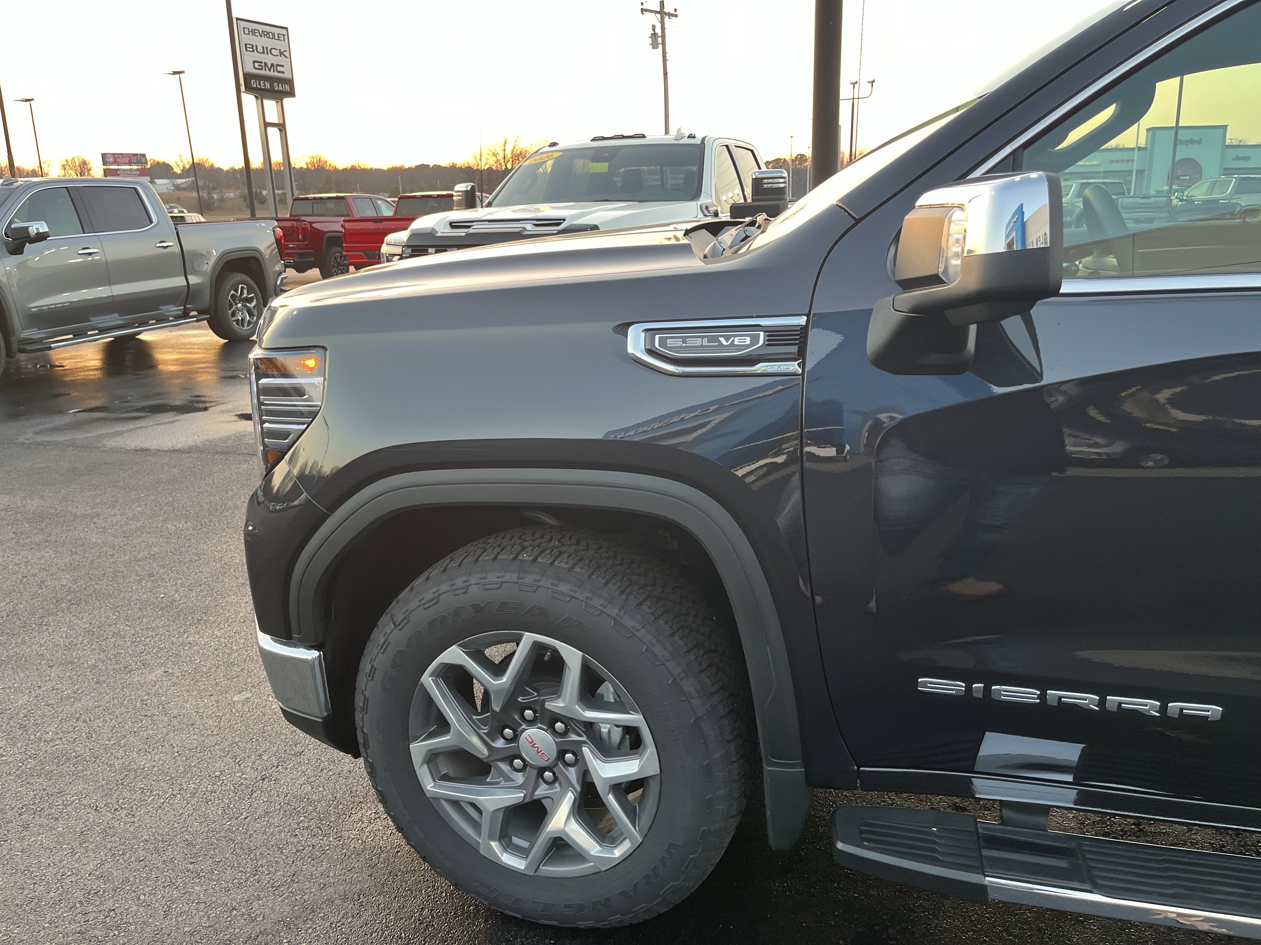 2026 GMC Sierra 1500 SLT