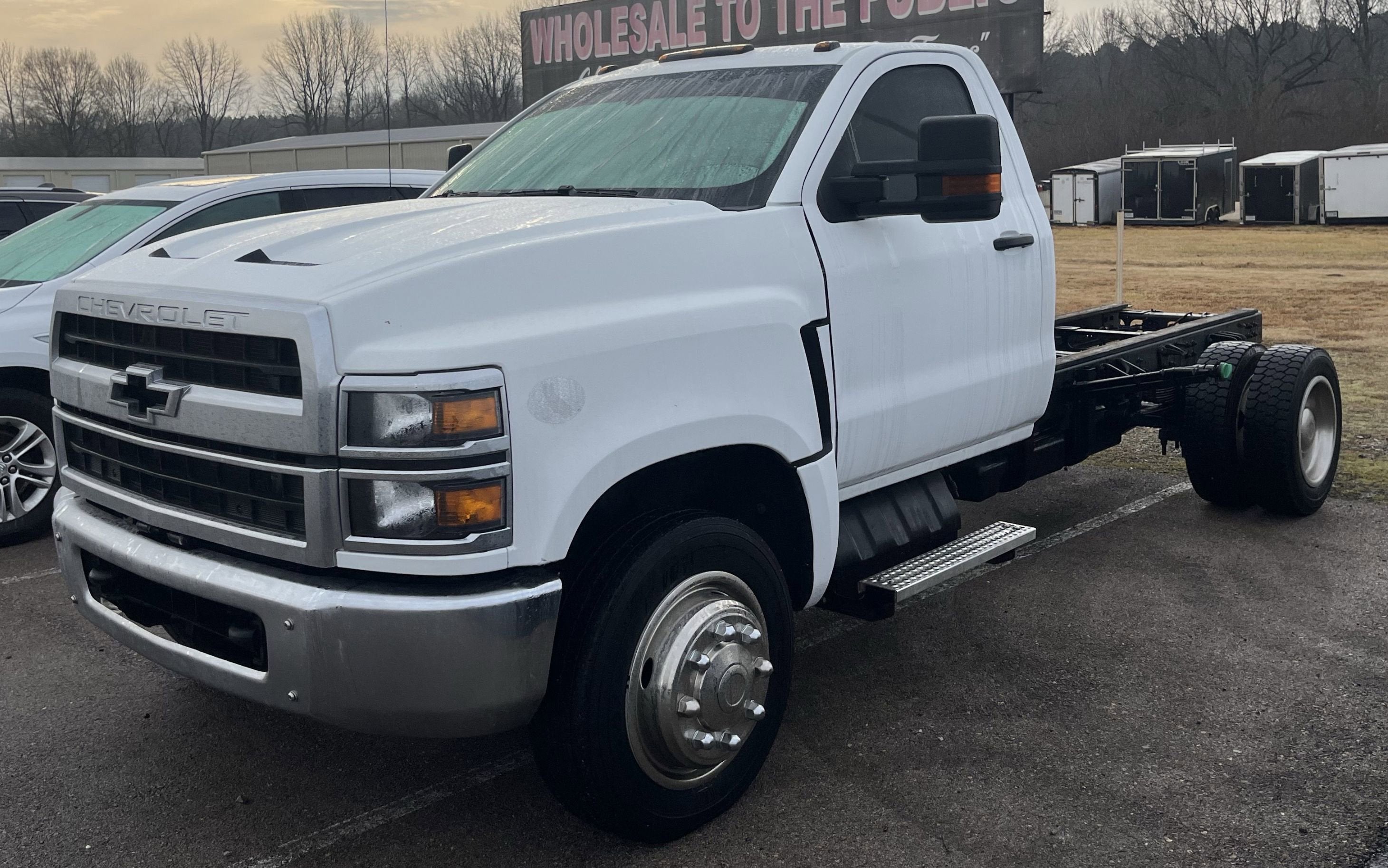 2020 Chevrolet Silverado 5500 HD Work Truck