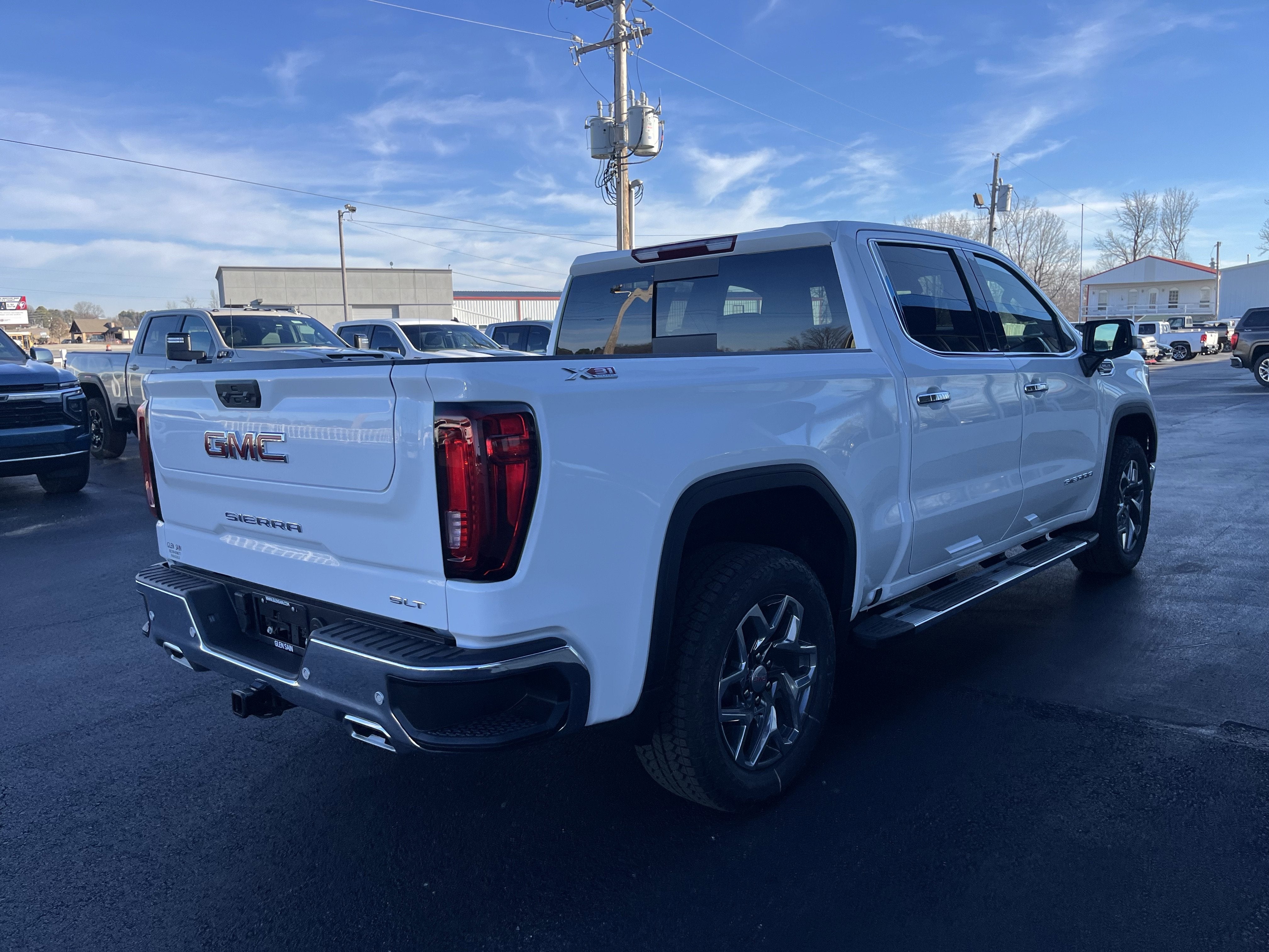 2026 GMC Sierra 1500 SLT