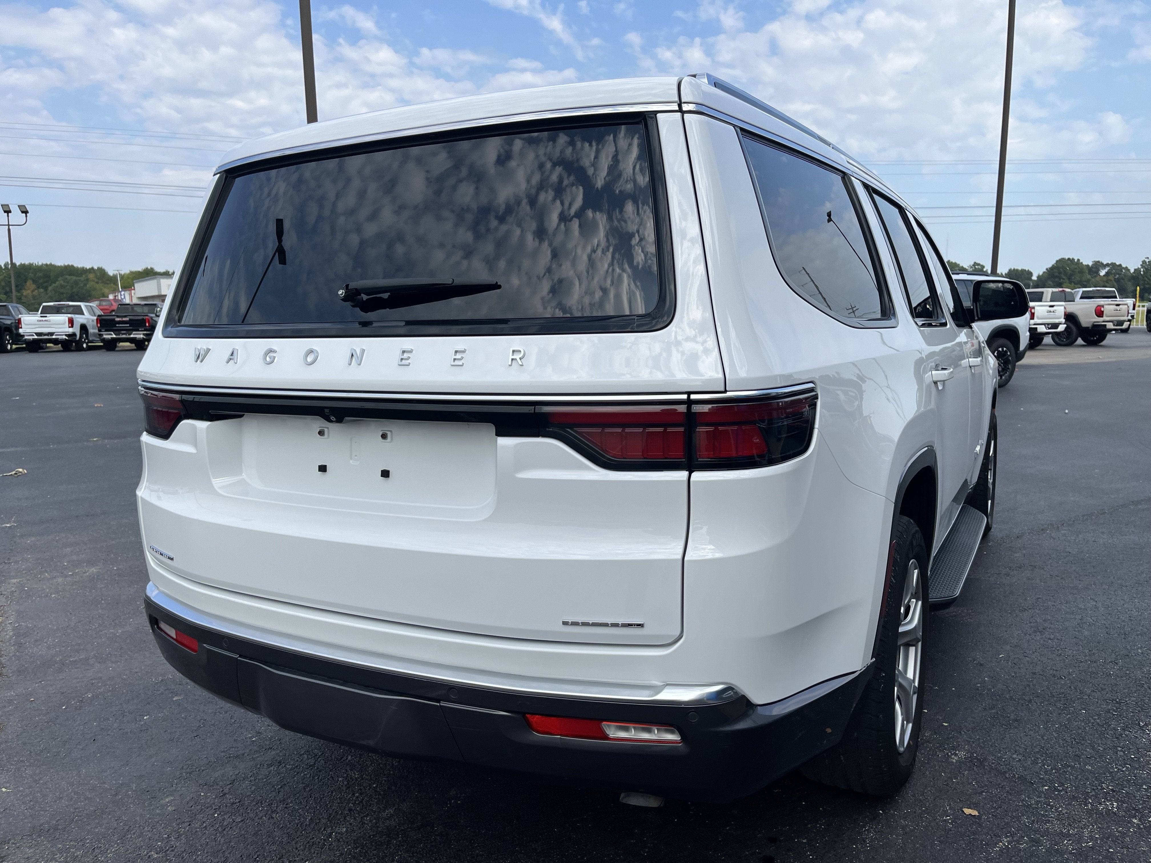 2022 Jeep Wagoneer Series II