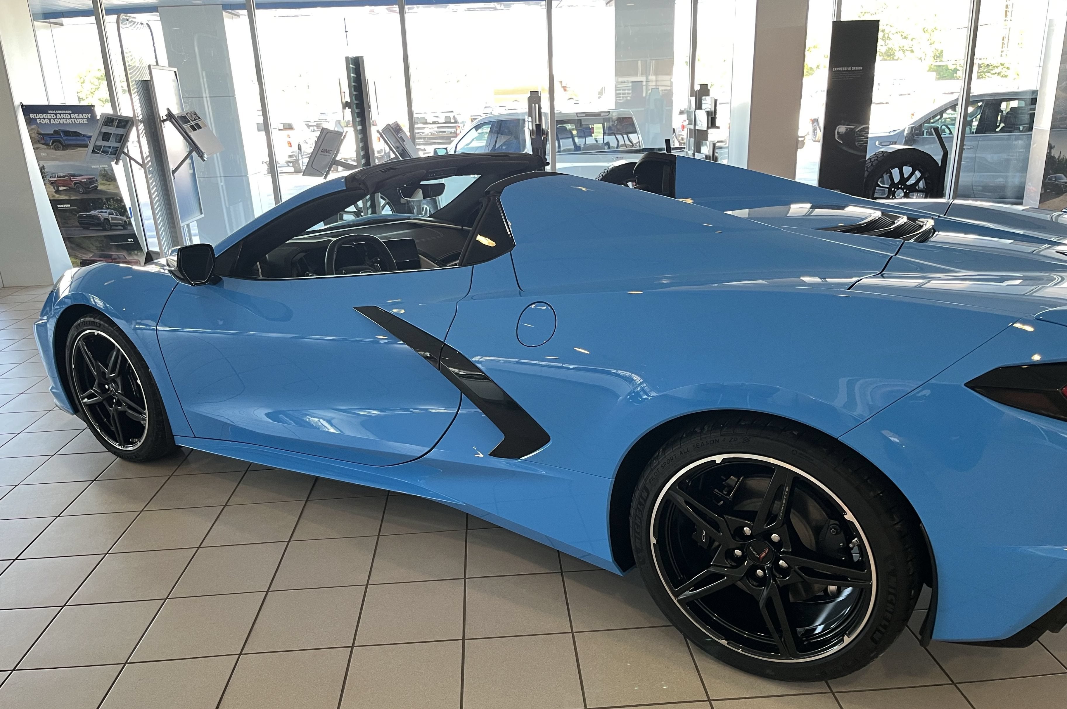 2024 Chevrolet Corvette Stingray 2LT
