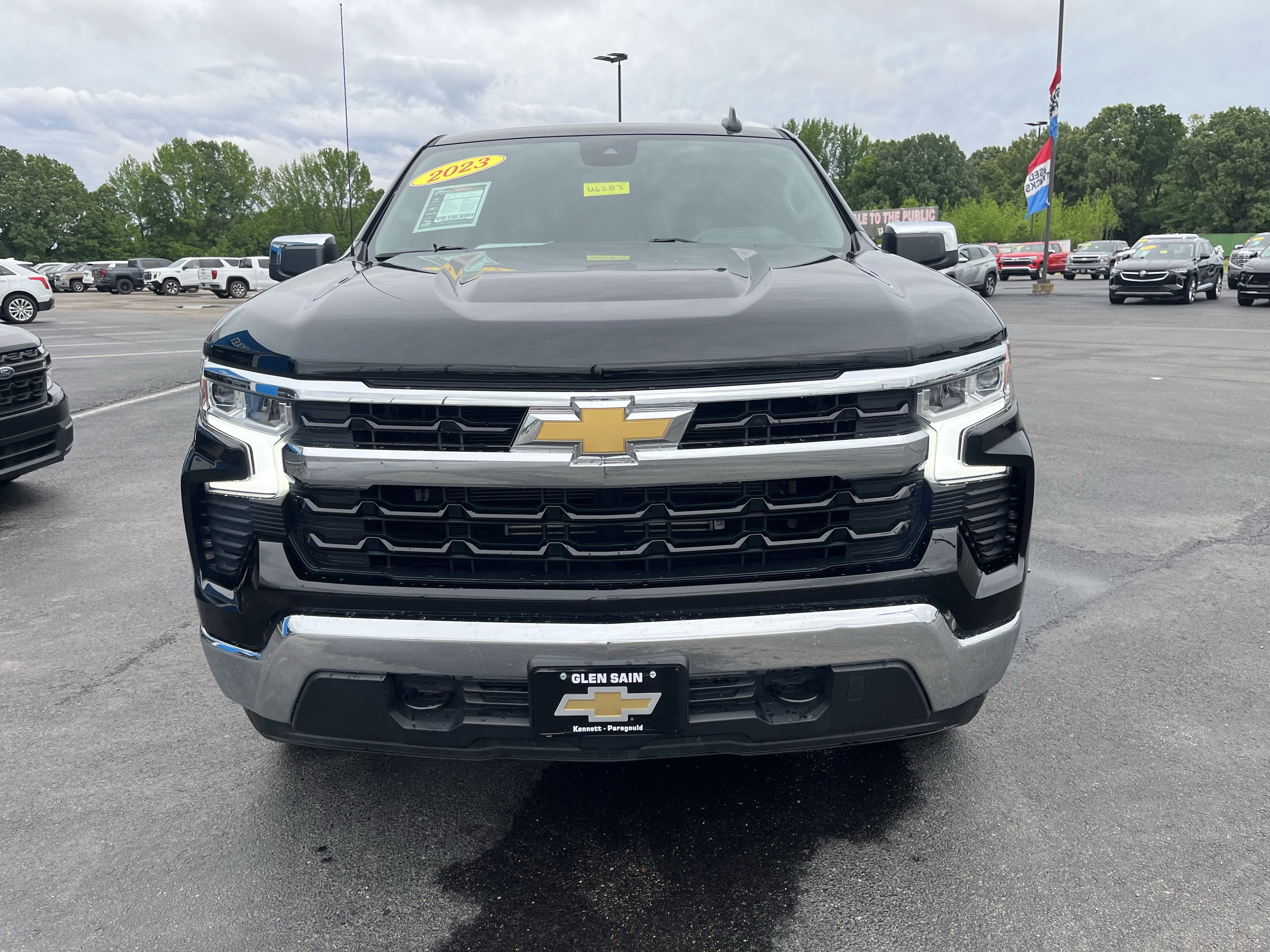 2023 Chevrolet Silverado 1500 LT (2FL)