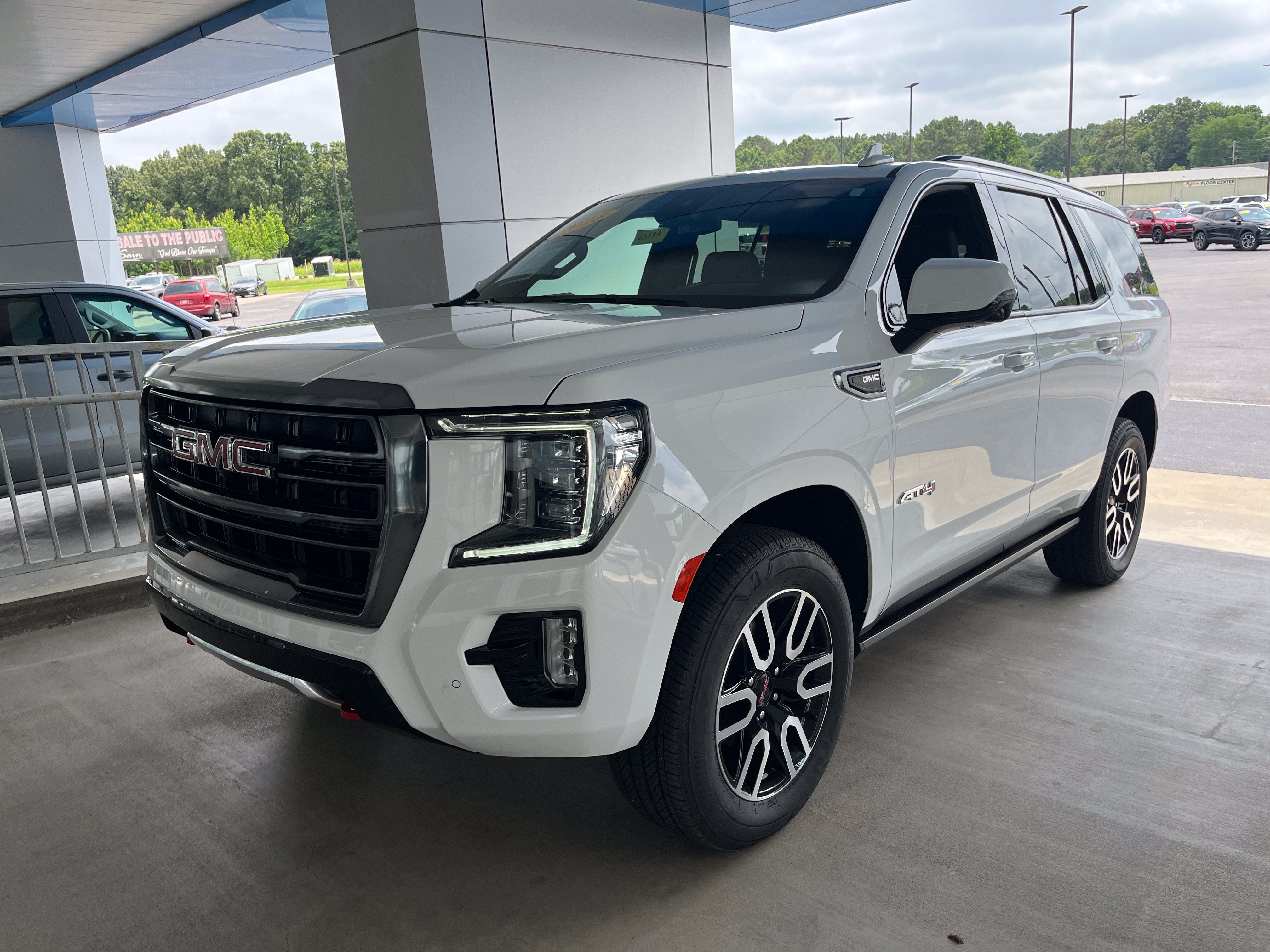 2023 GMC Yukon AT4