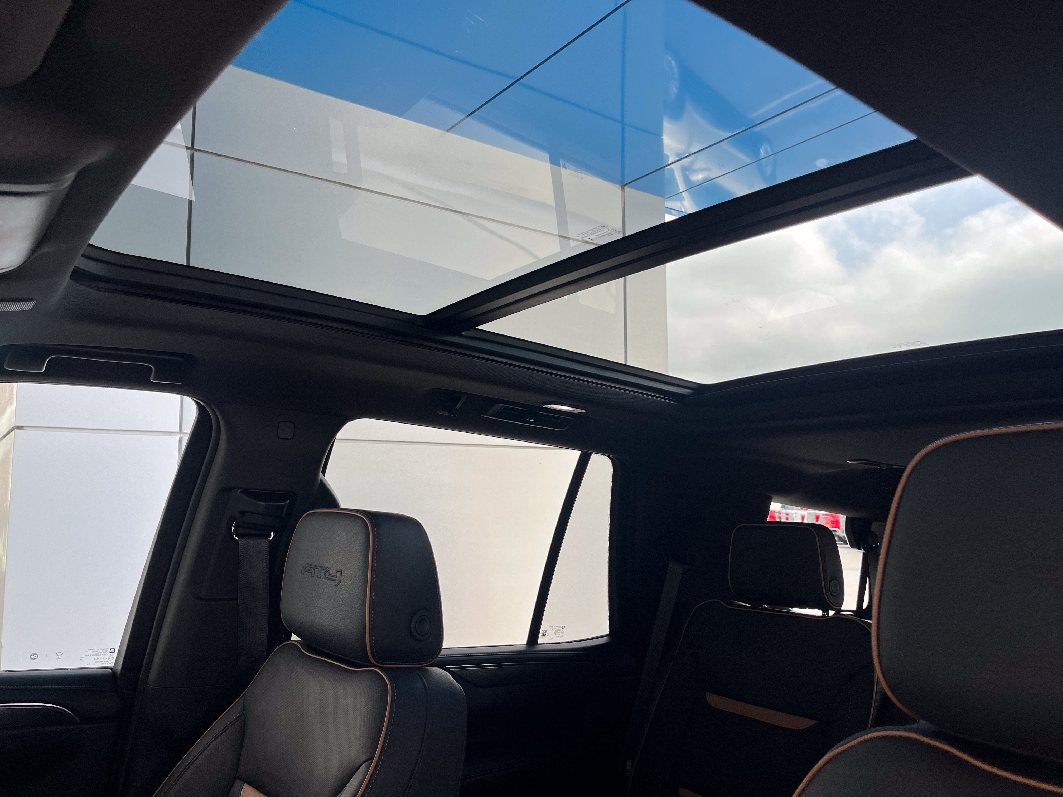 2023 GMC Yukon AT4