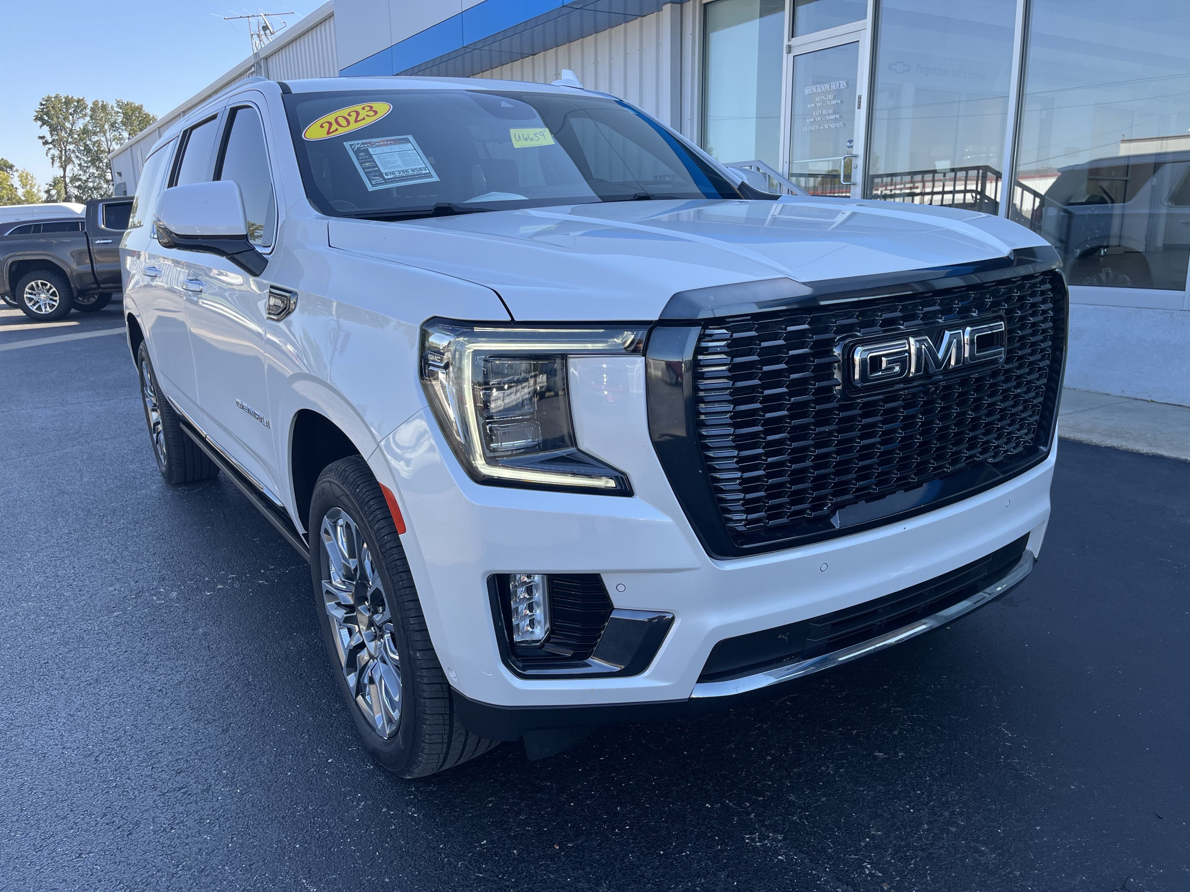 2023 GMC Yukon XL Denali Ultimate