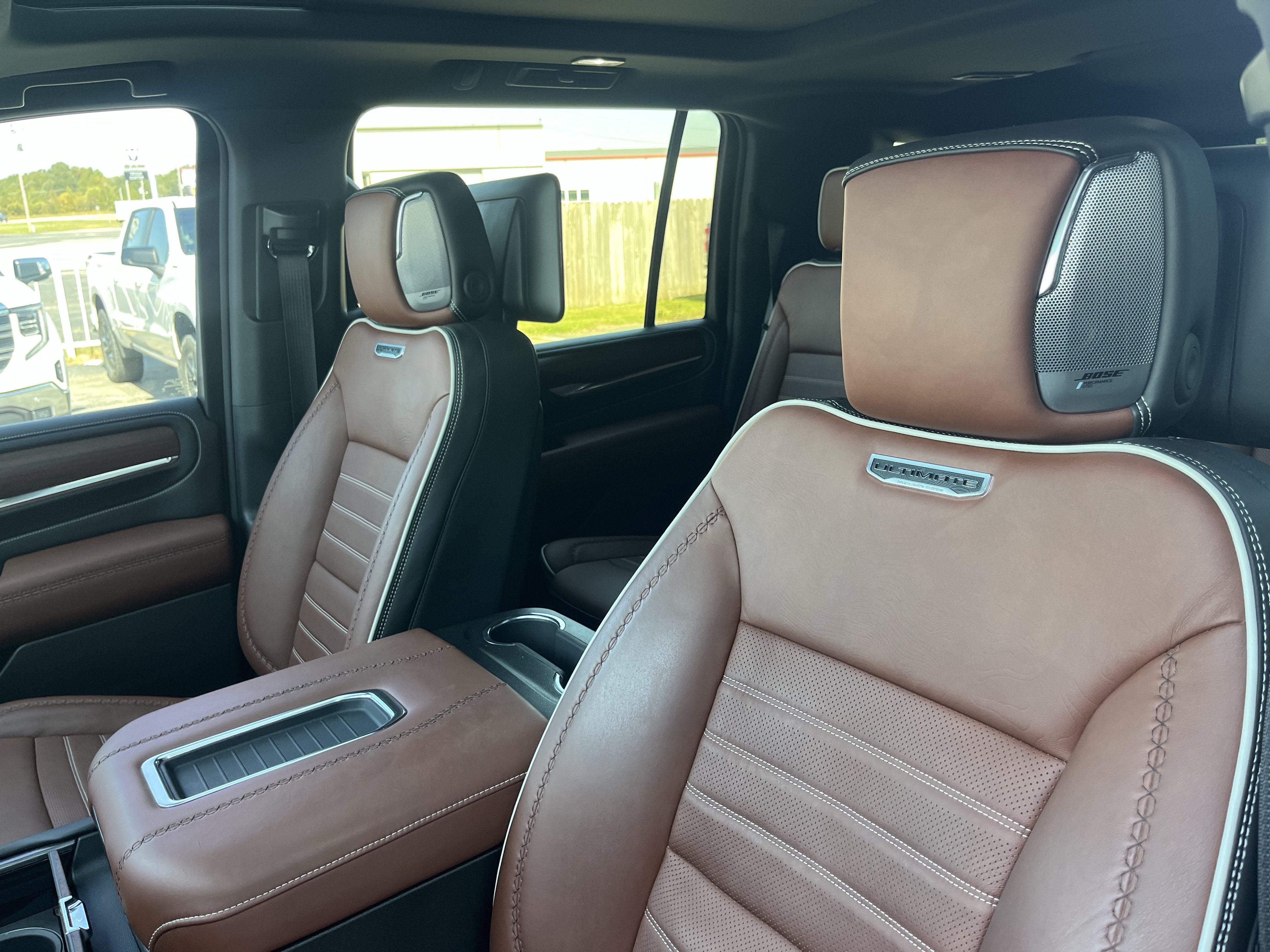 2023 GMC Yukon XL Denali Ultimate