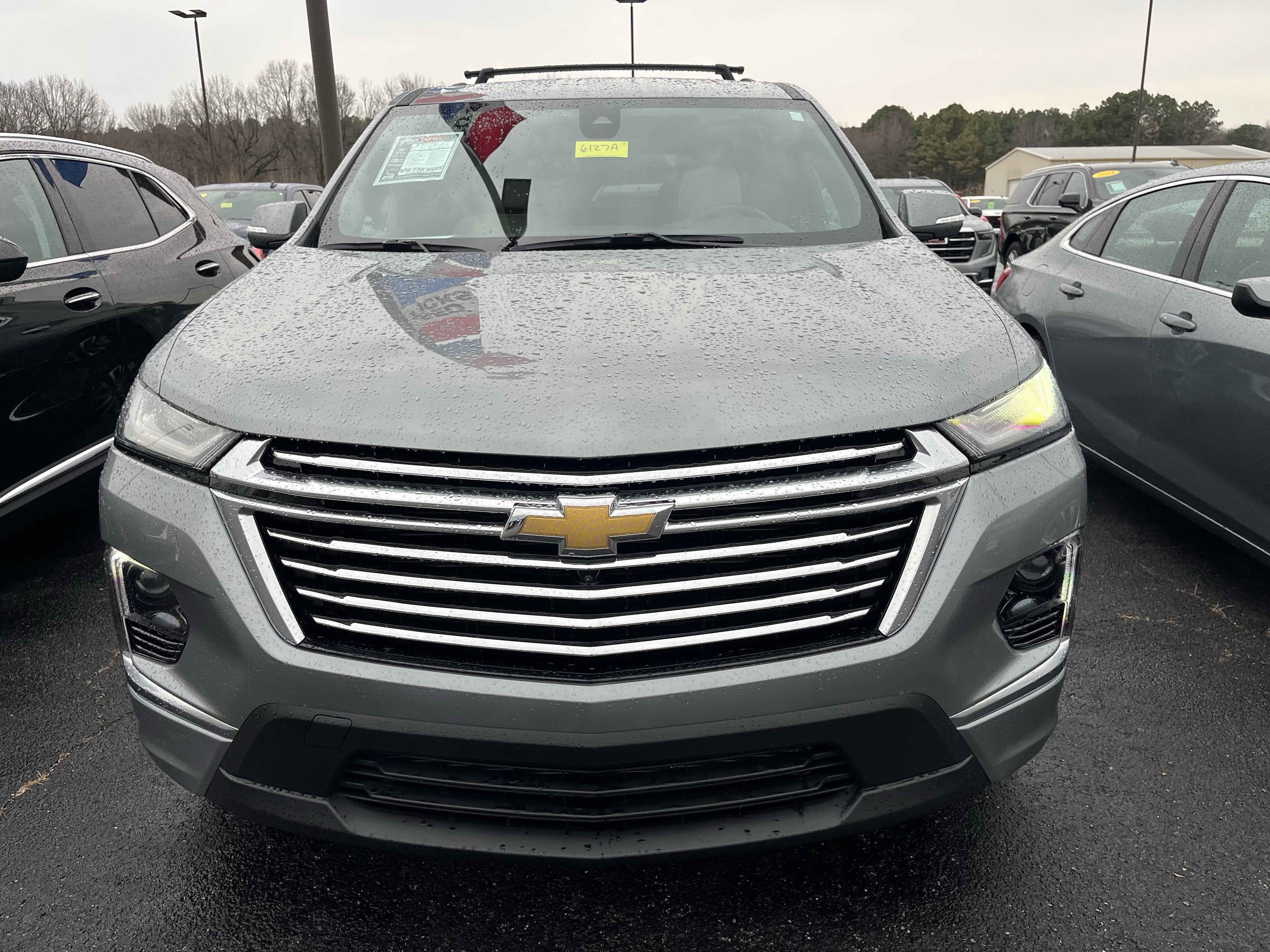 2023 Chevrolet Traverse Premier