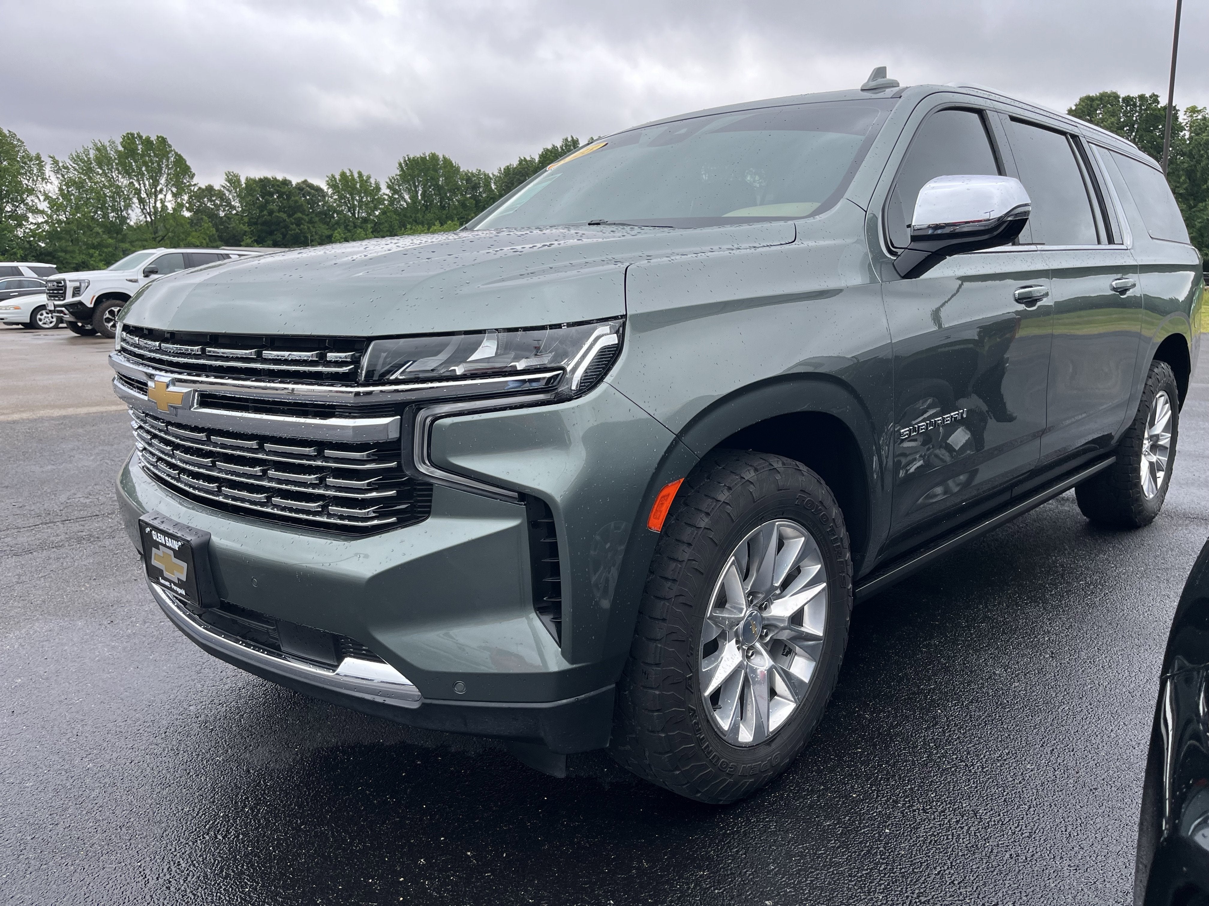 2023 Chevrolet Suburban Premier