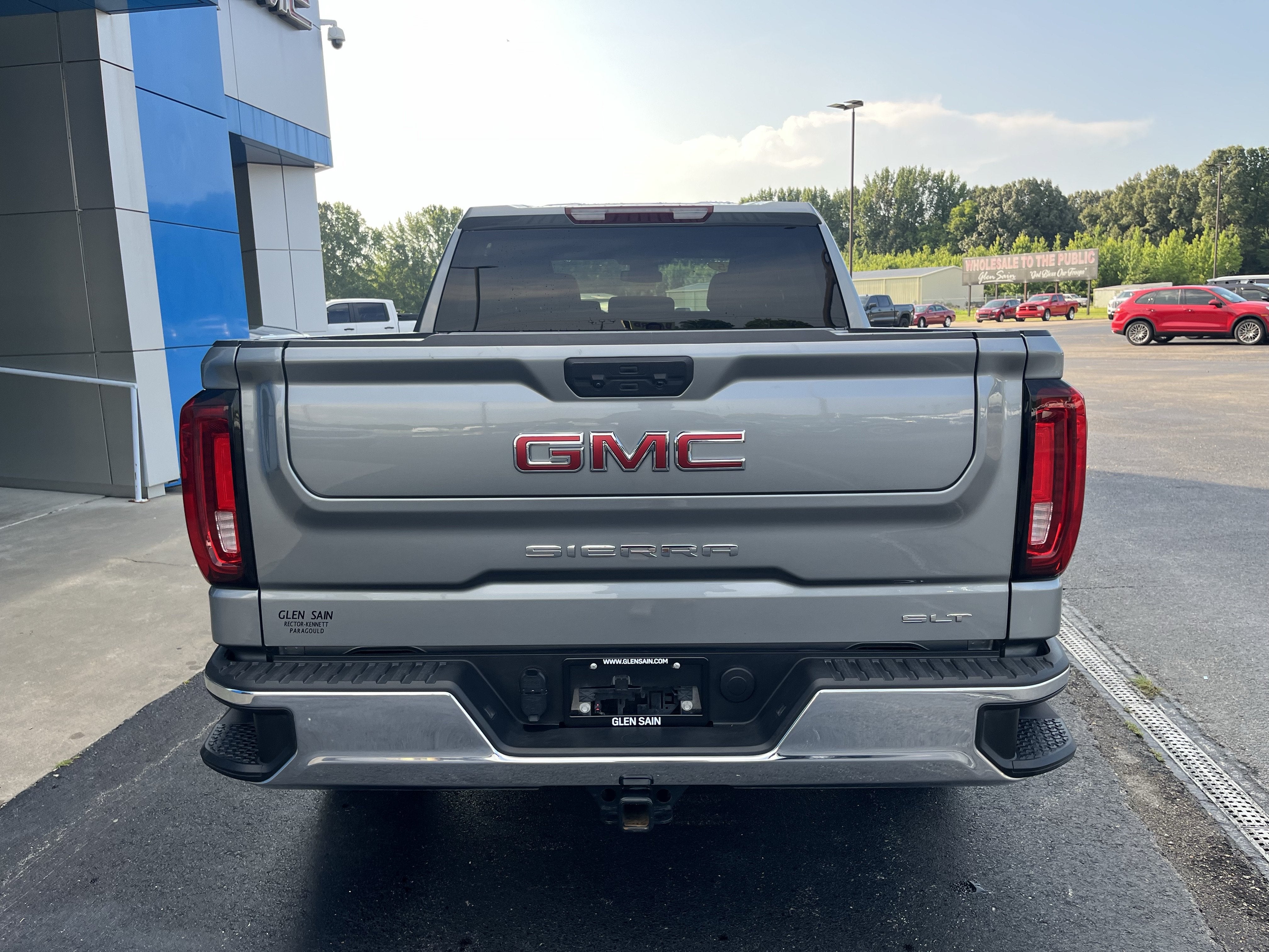 2025 GMC Sierra 1500 SLT