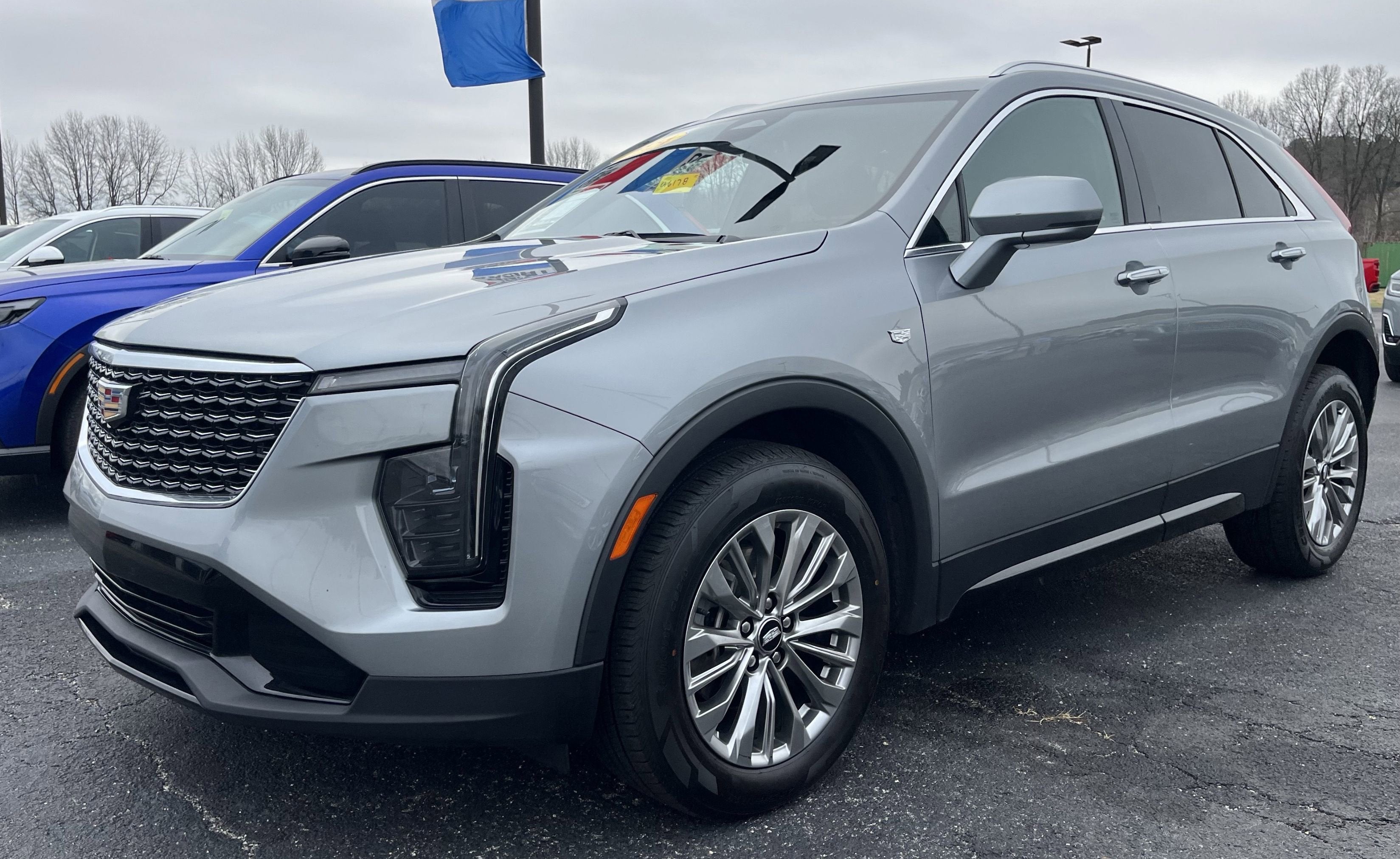 2024 Cadillac XT4 Premium Luxury