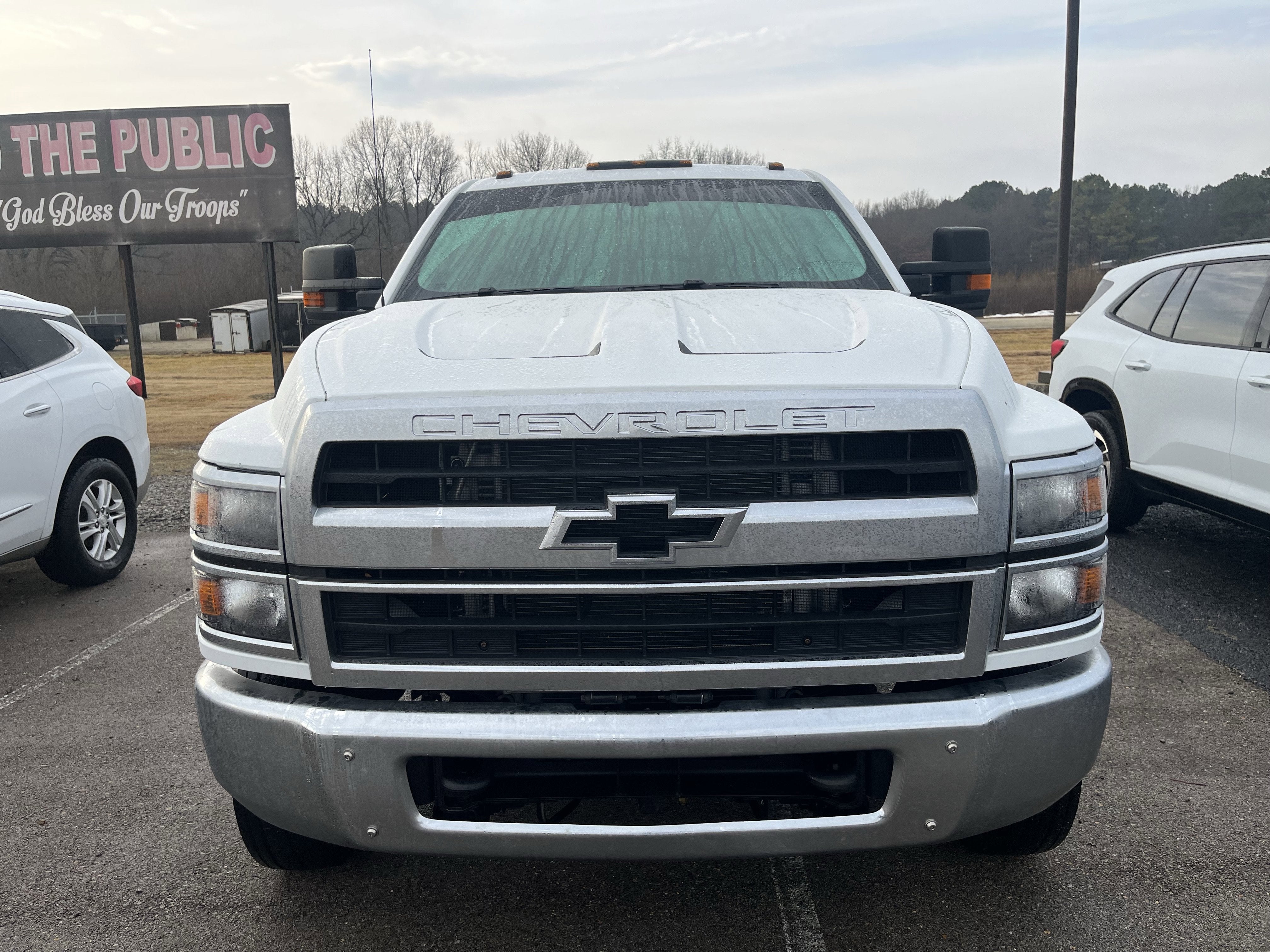 2020 Chevrolet Silverado 5500 HD Work Truck