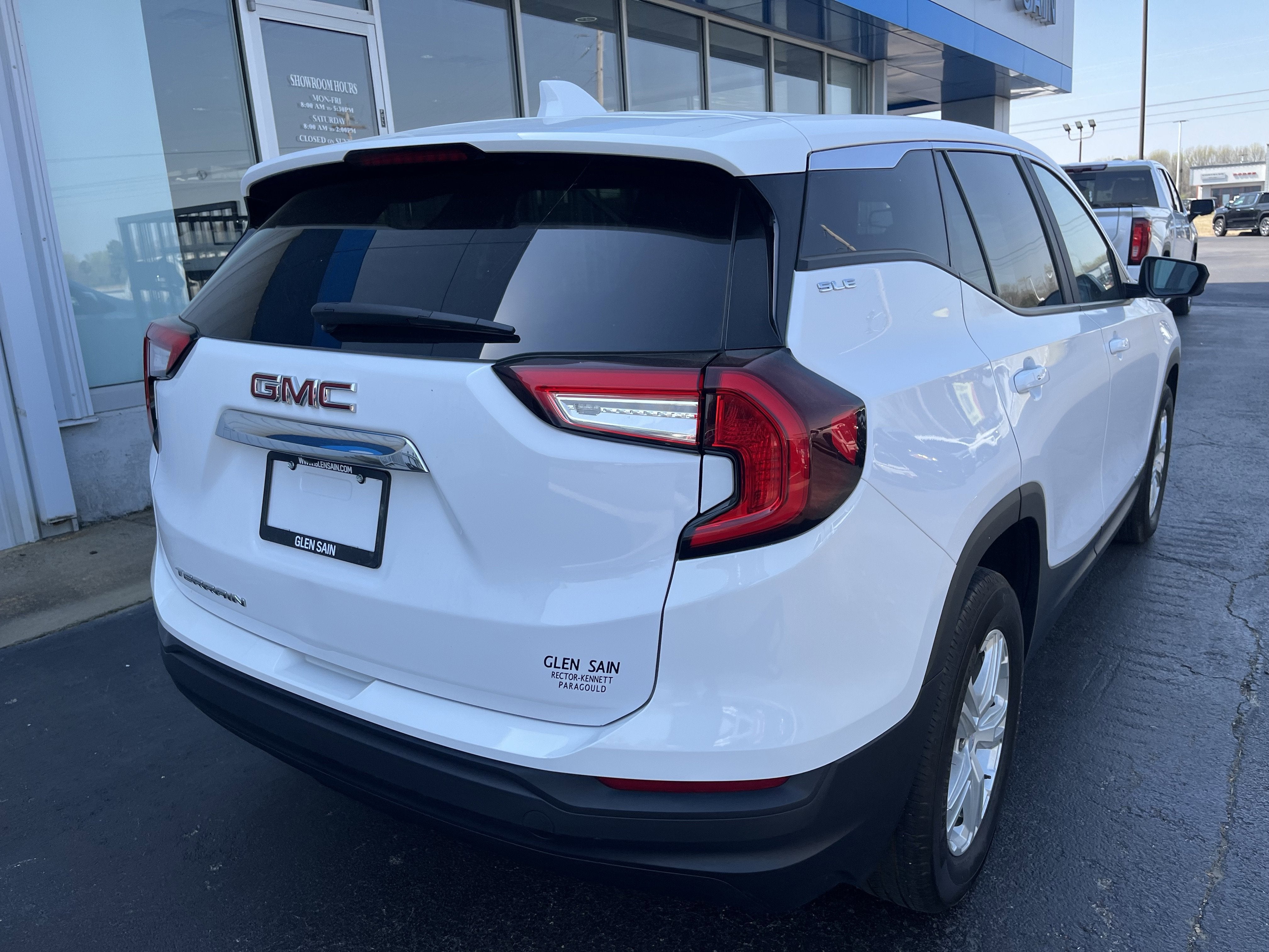 2024 GMC Terrain SLE