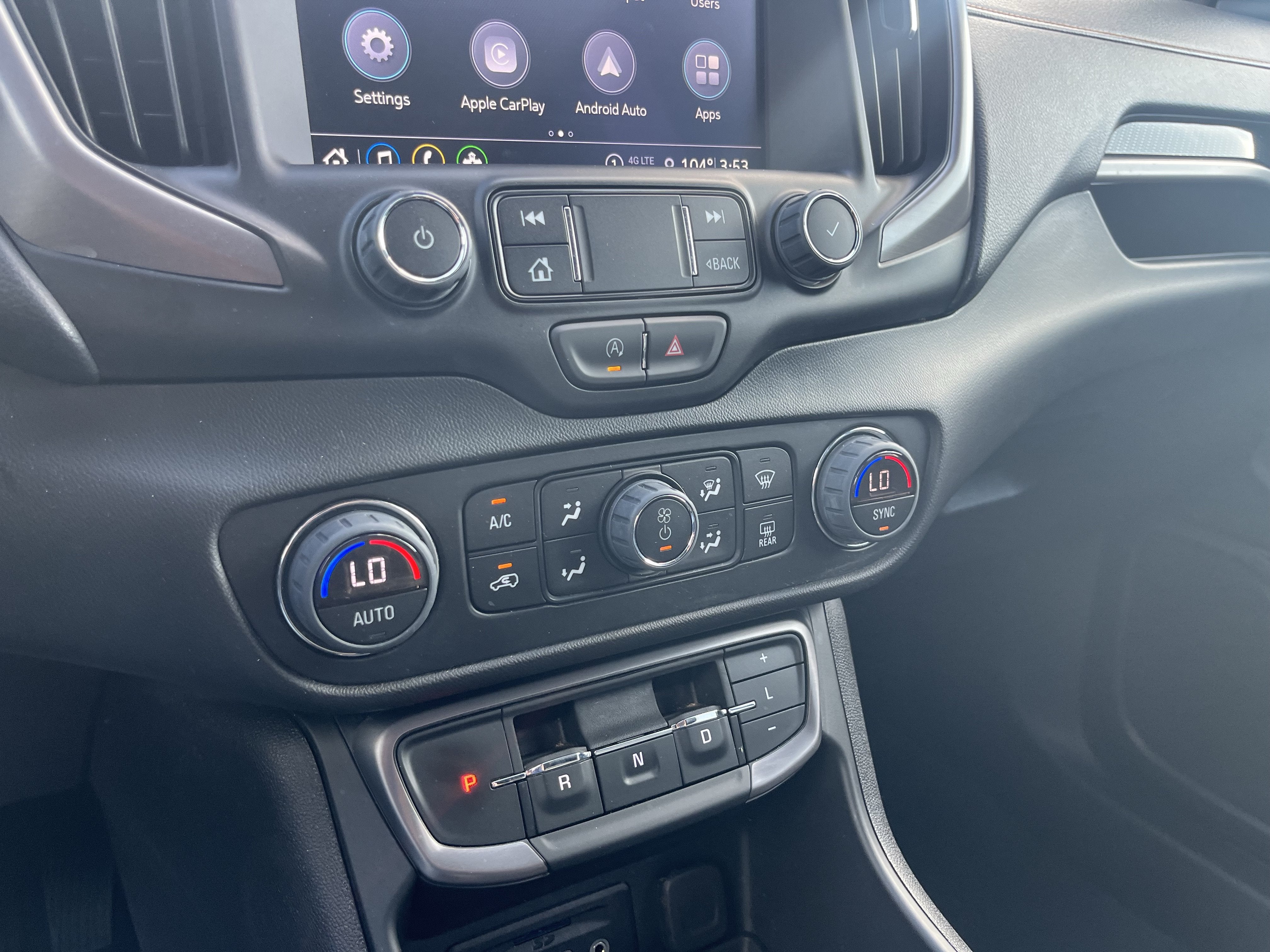 2024 GMC Terrain AT4
