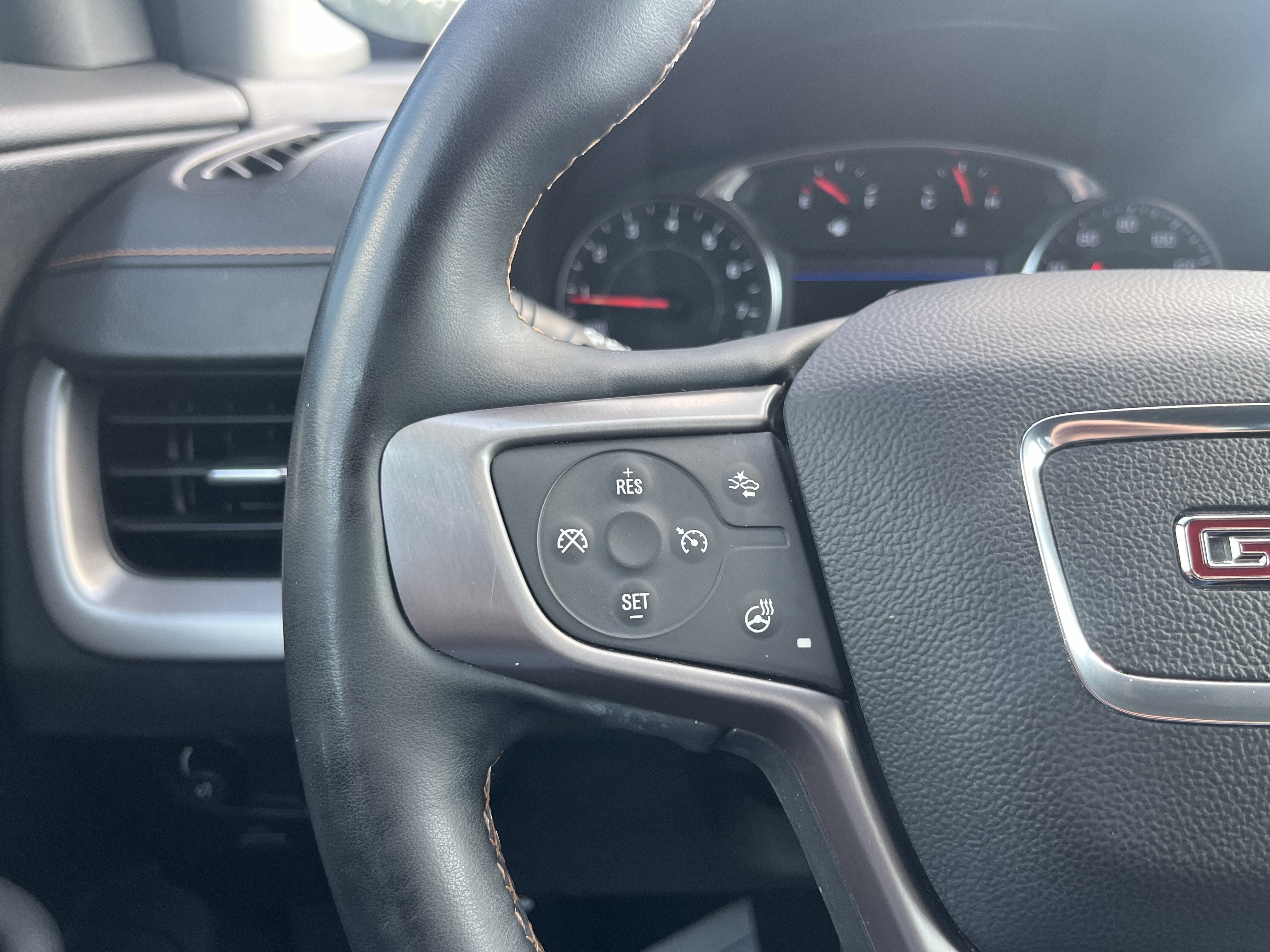 2024 GMC Terrain AT4