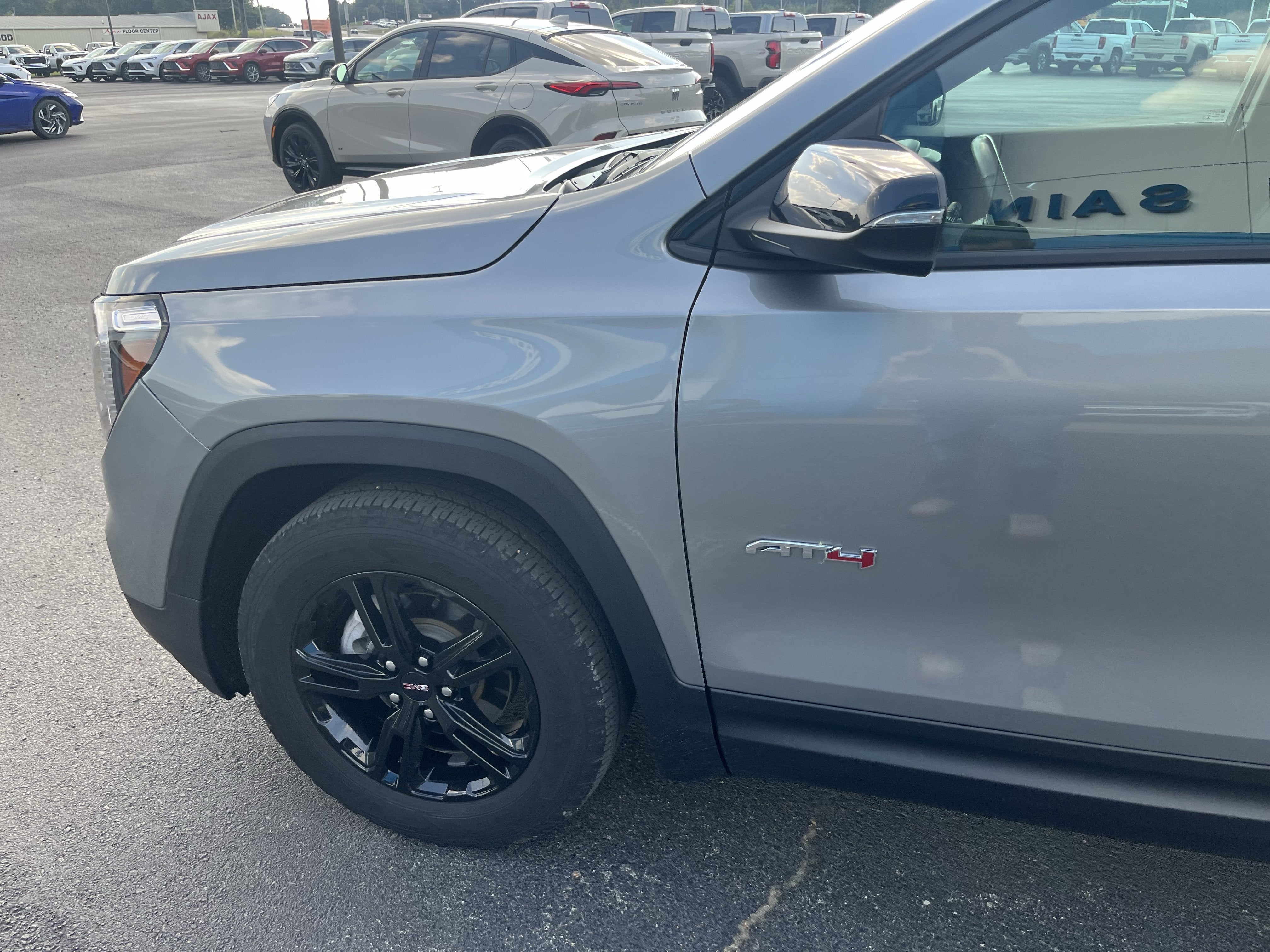 2024 GMC Terrain AT4