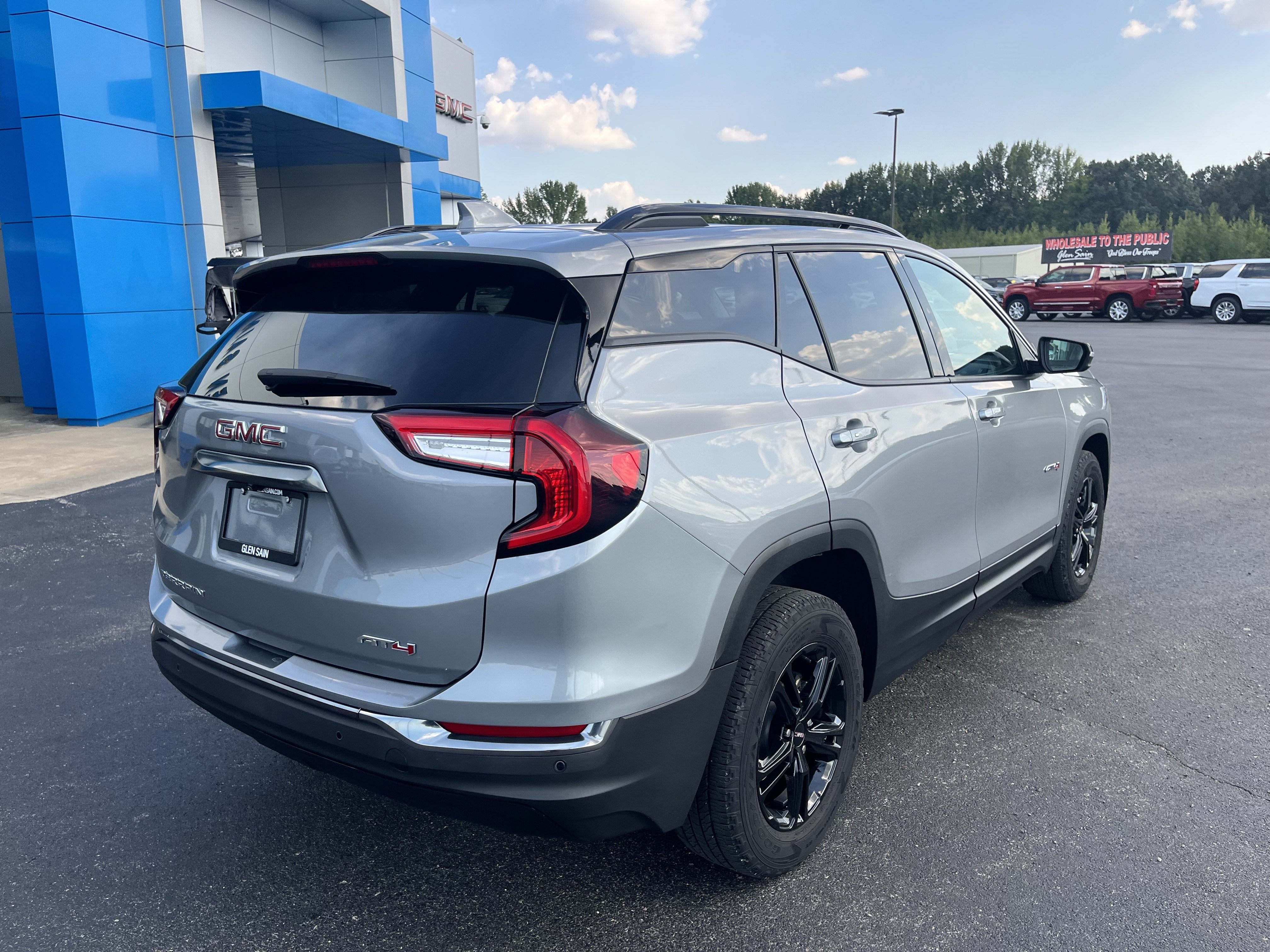 2024 GMC Terrain AT4