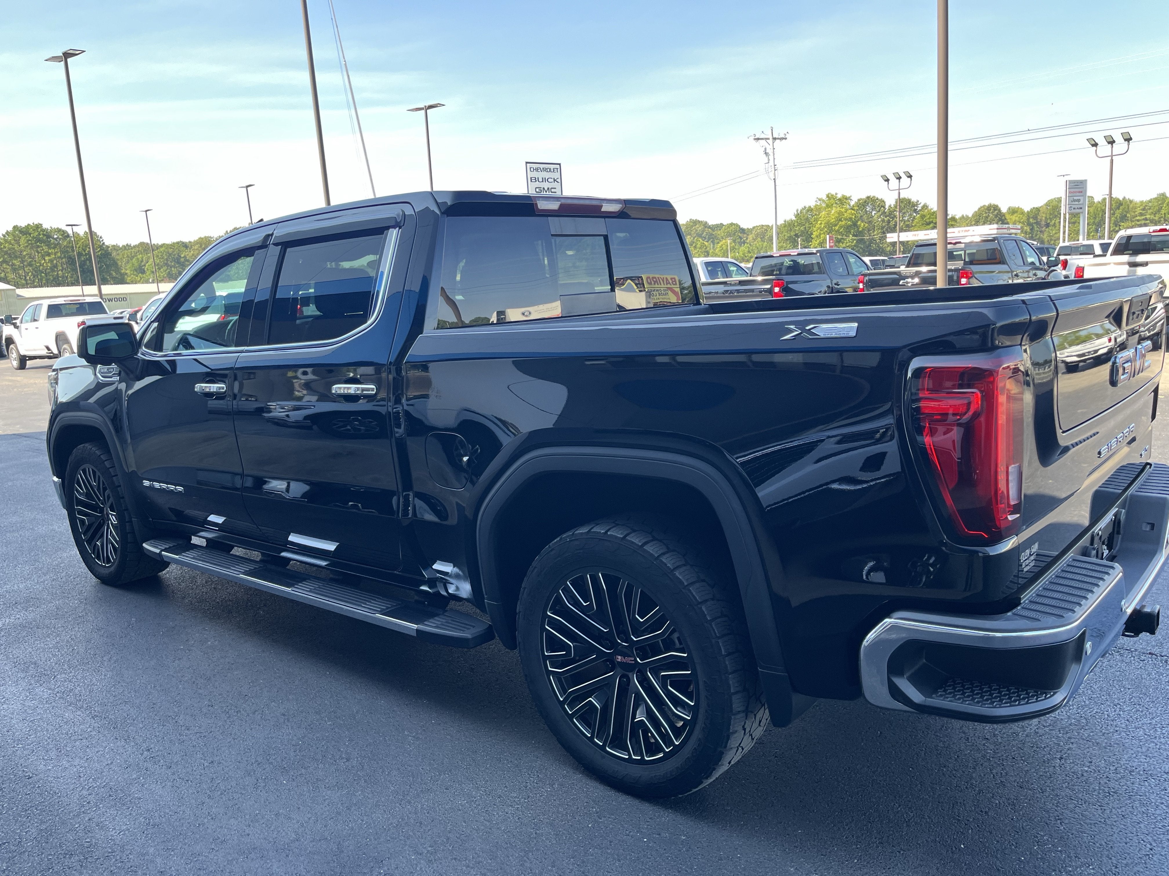2019 GMC Sierra 1500 SLT