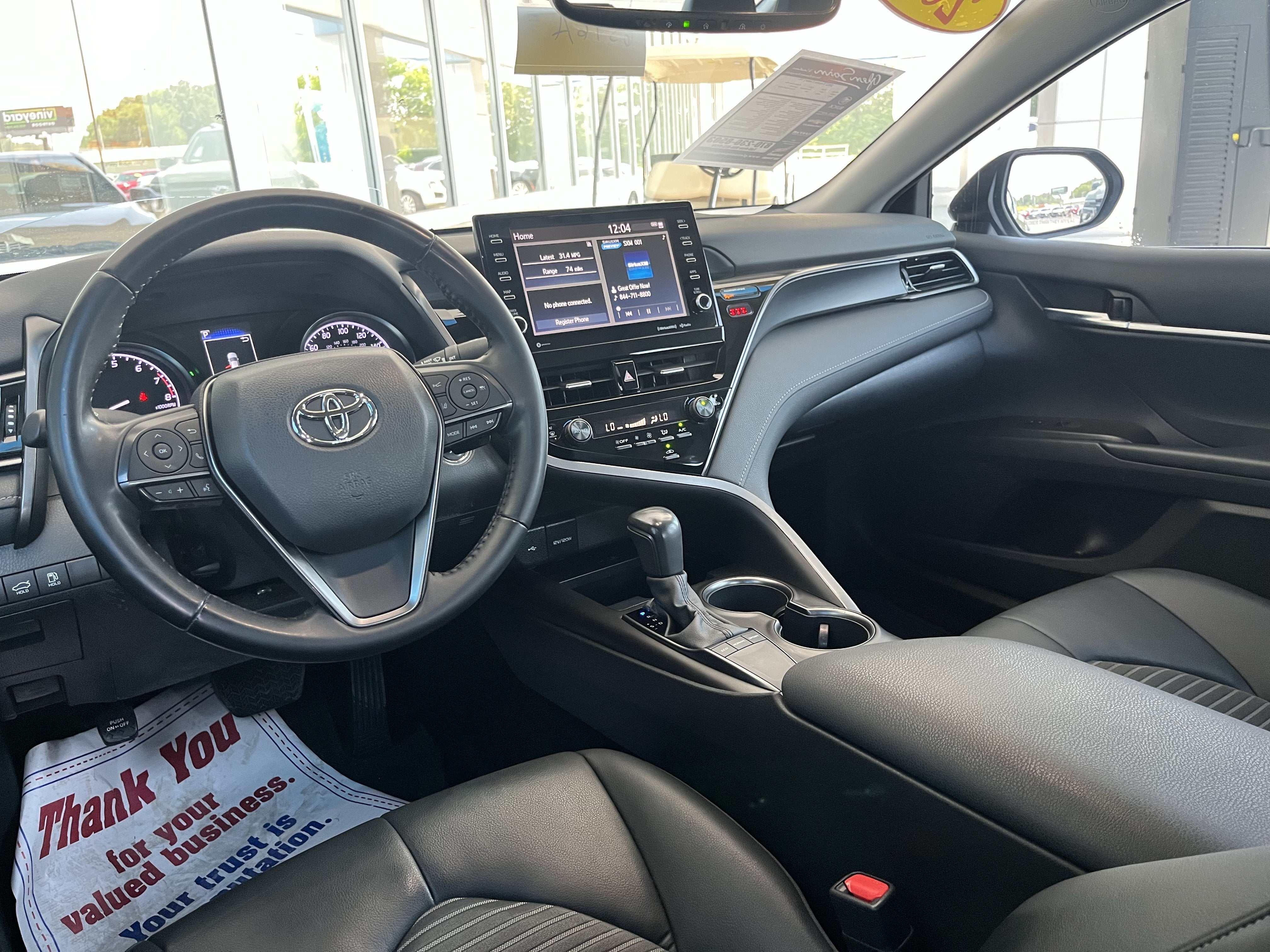 2022 Toyota Camry SE