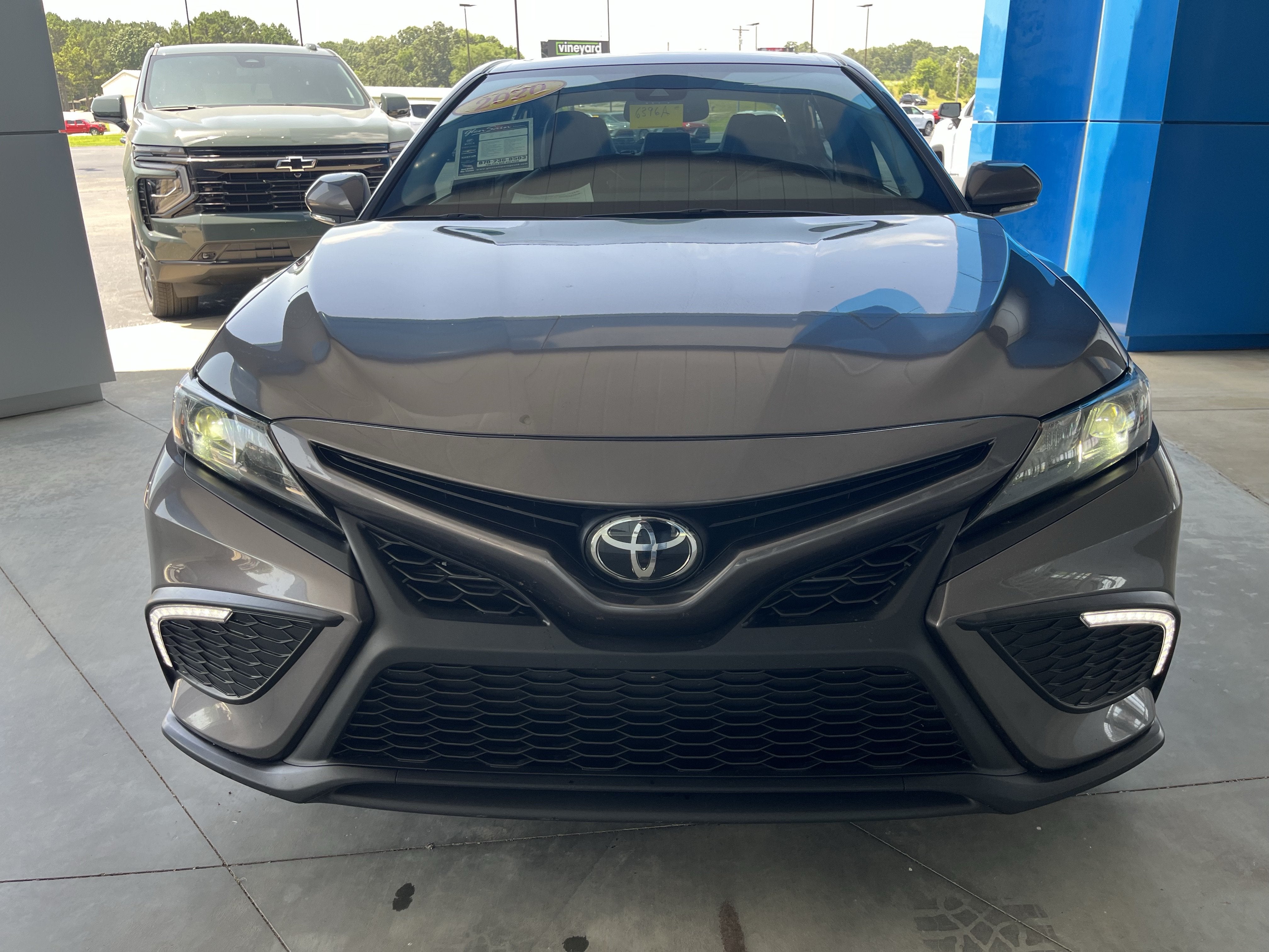 2022 Toyota Camry SE