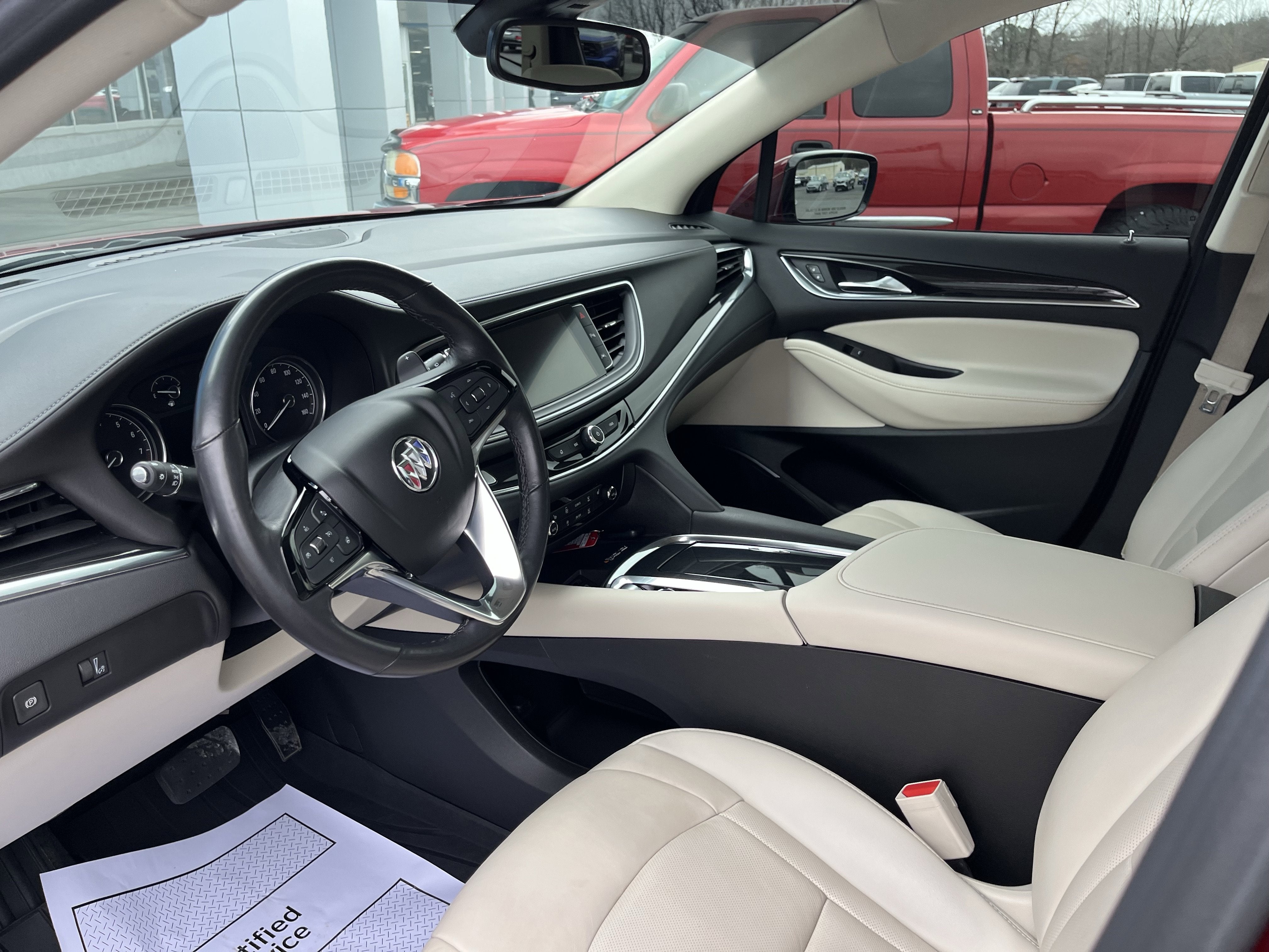 2023 Buick Enclave Essence