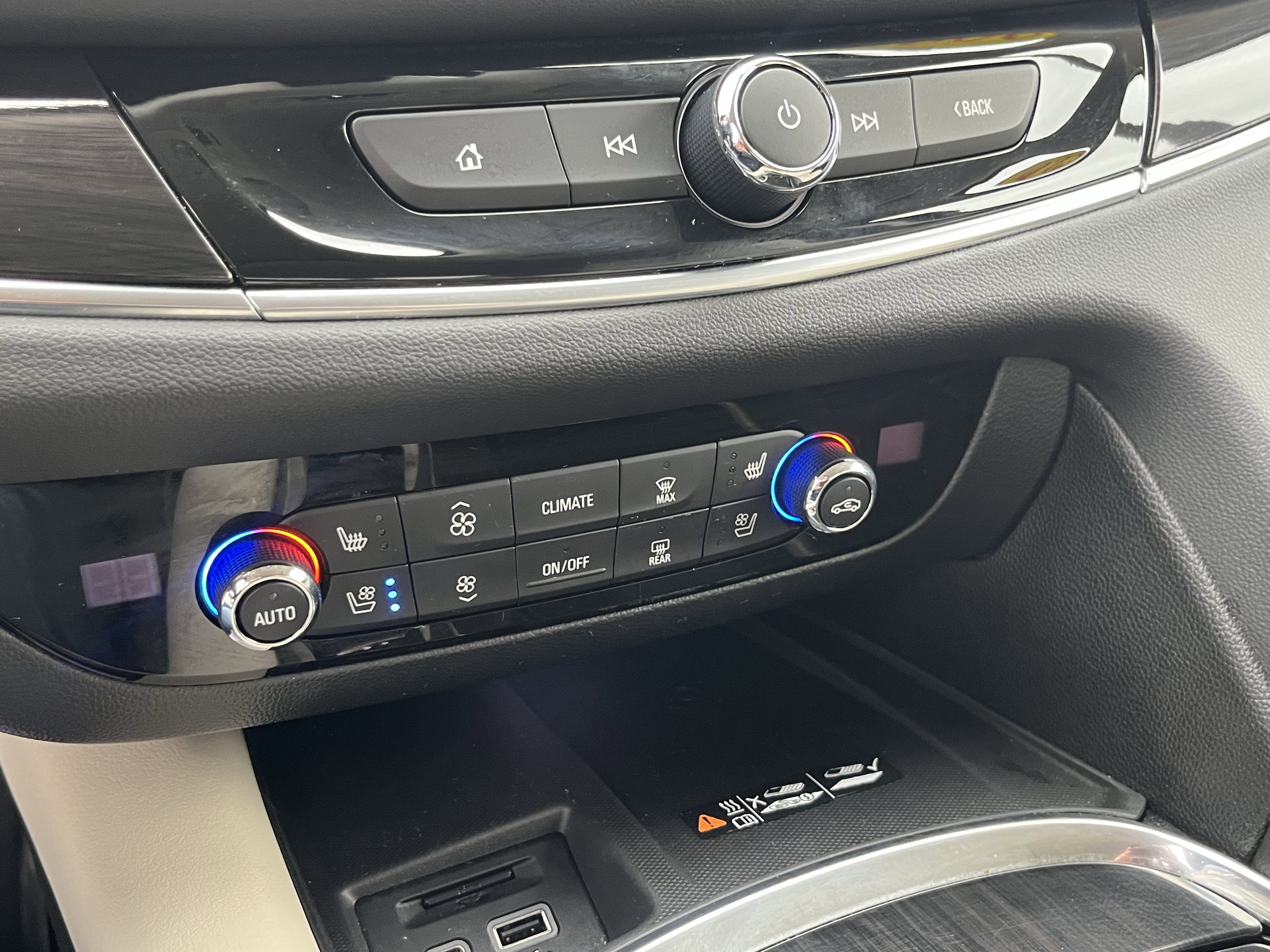 2023 Buick Enclave Premium