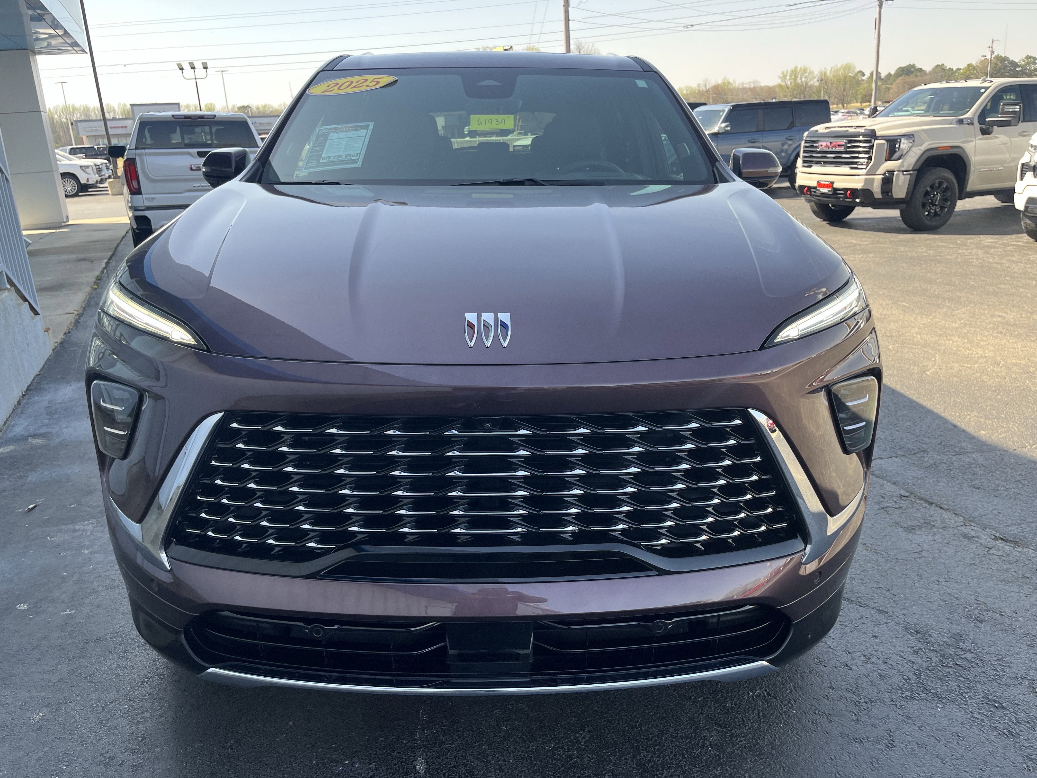 2025 Buick Enclave Avenir