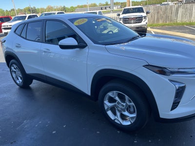 2026 Chevrolet Trax LS